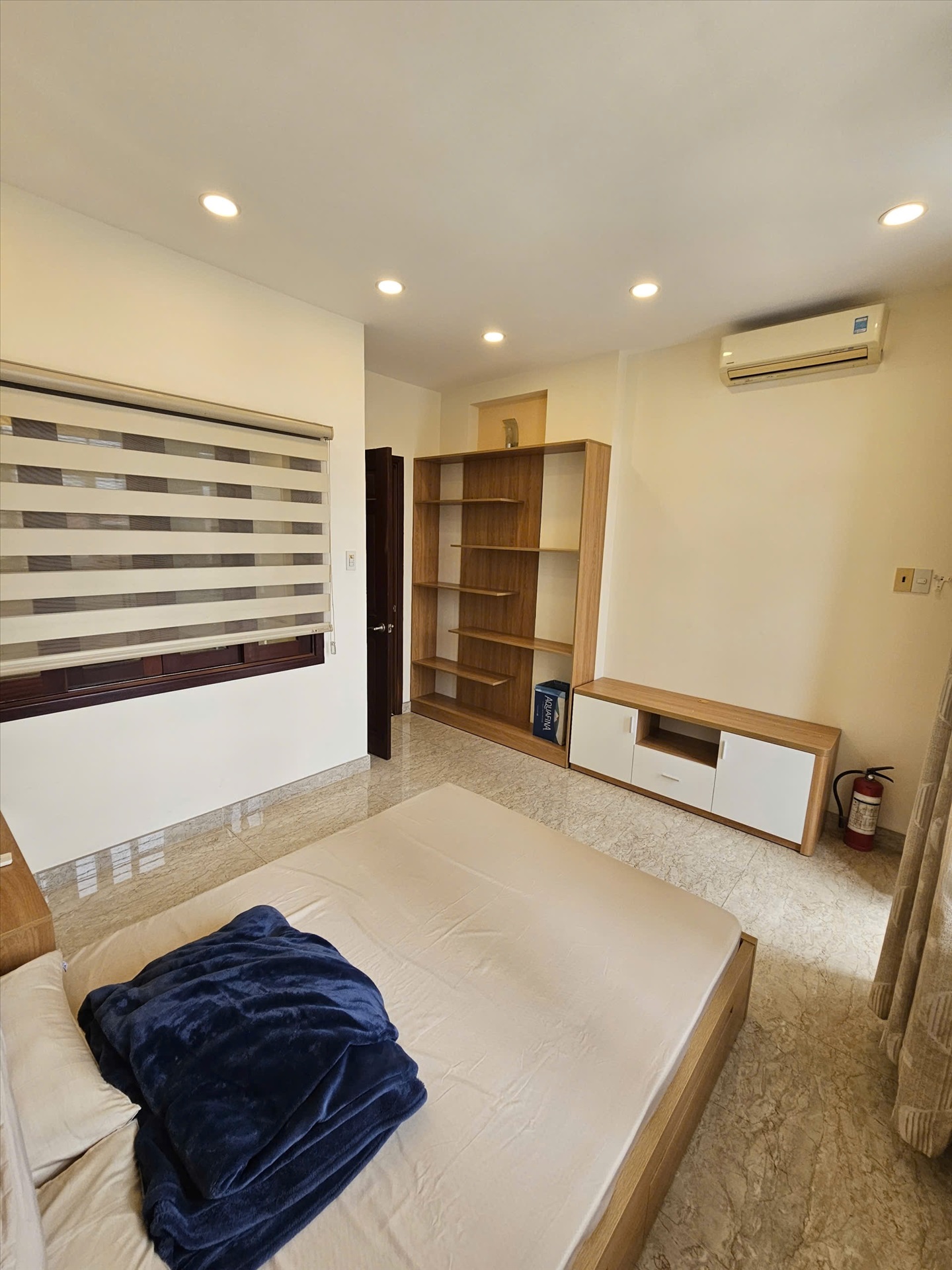 Phòng trọ HN Home Lâm Văn Bền - Quận 7 - Phòng (*)