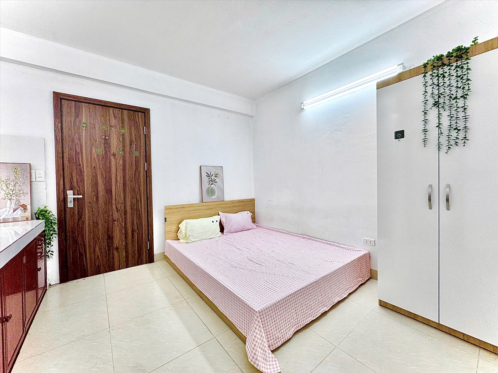 Phòng trọ Time House 5 Cổ Nhuế - Bắc Từ Liêm - Khu cầu thang chung (*)