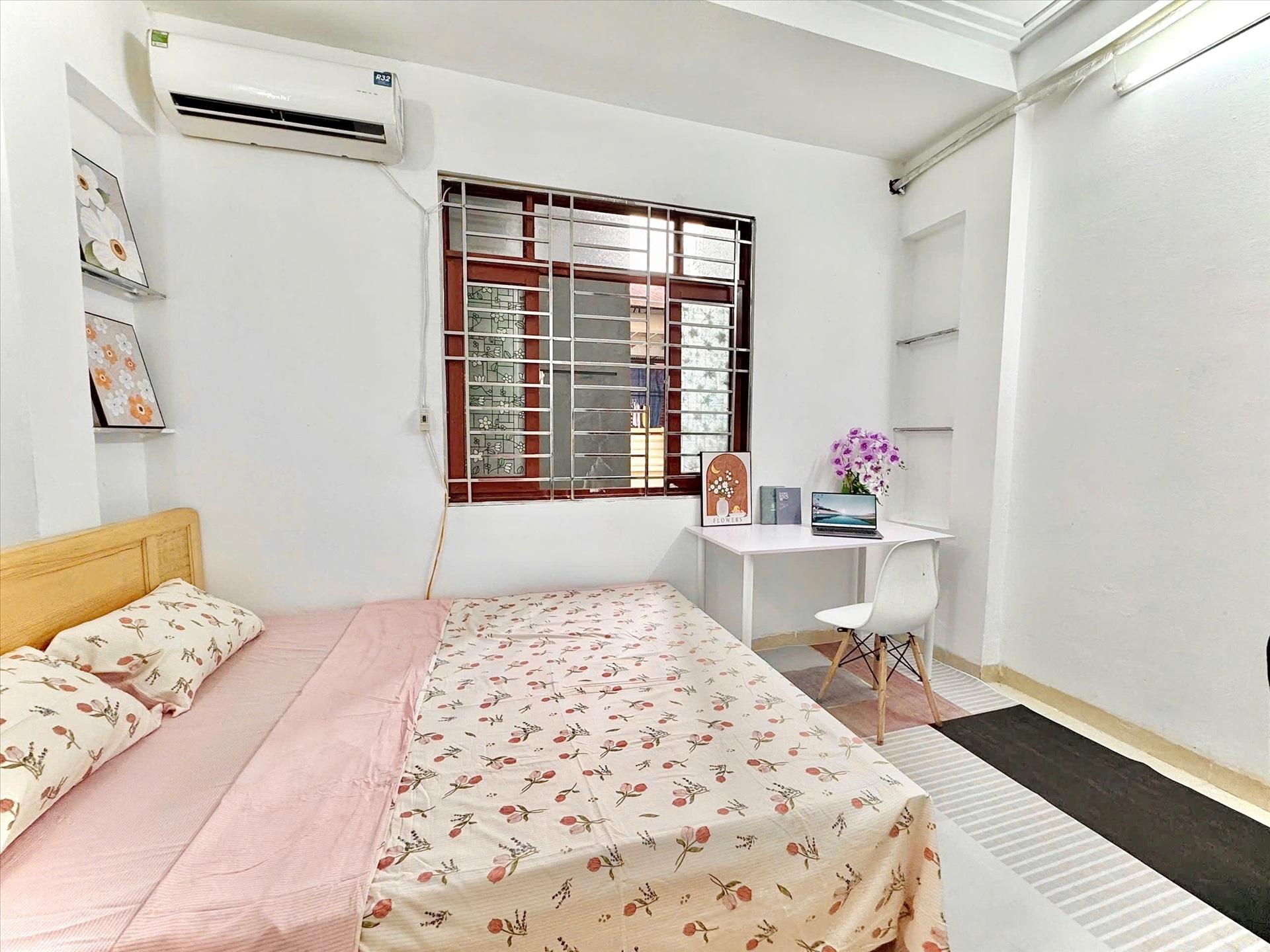 Phòng trọ Time House Quan Hoa - Cầu Giấy - Phòng (*)