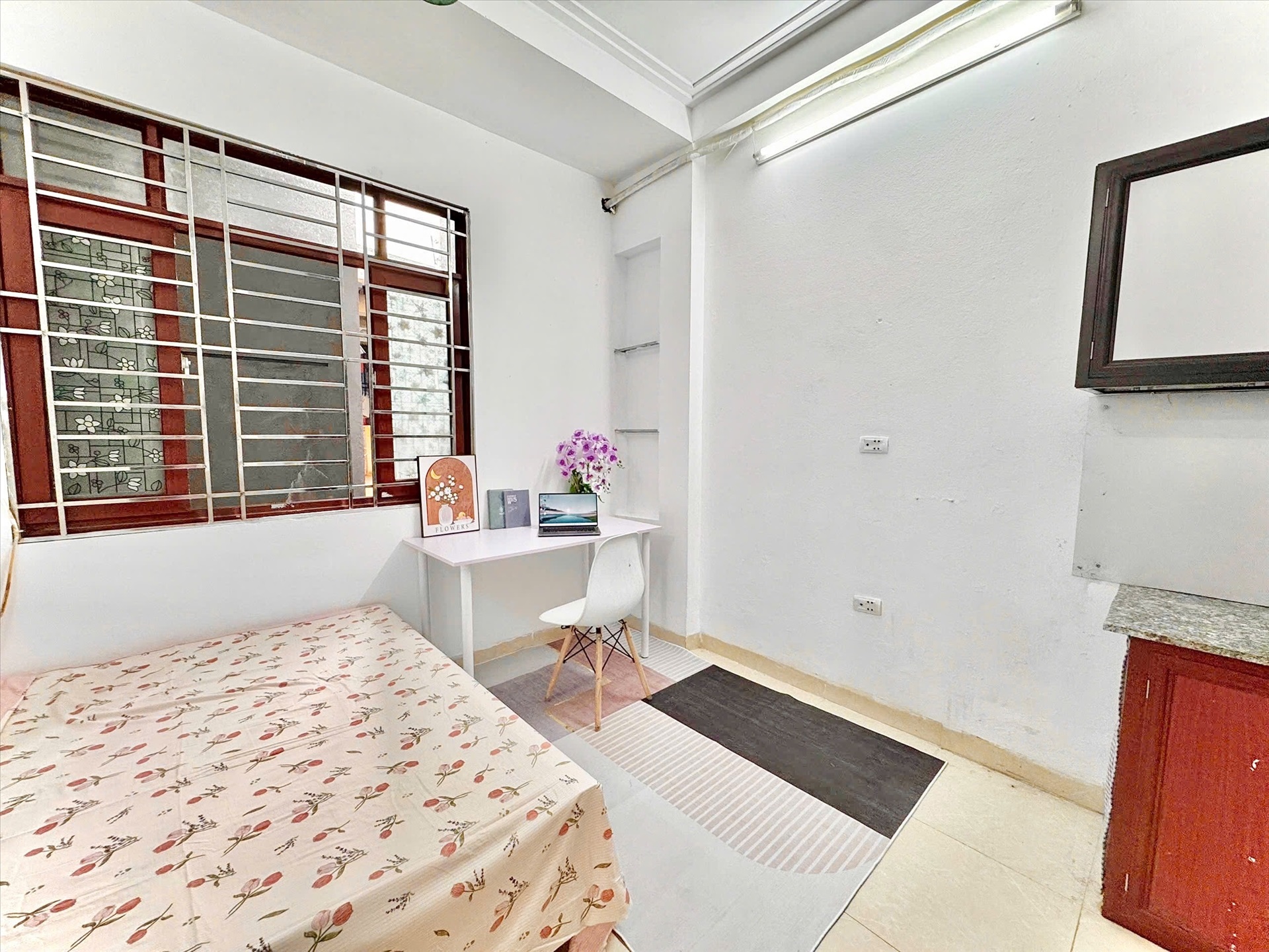 Phòng trọ Time House Quan Hoa - Cầu Giấy - Phòng (*)