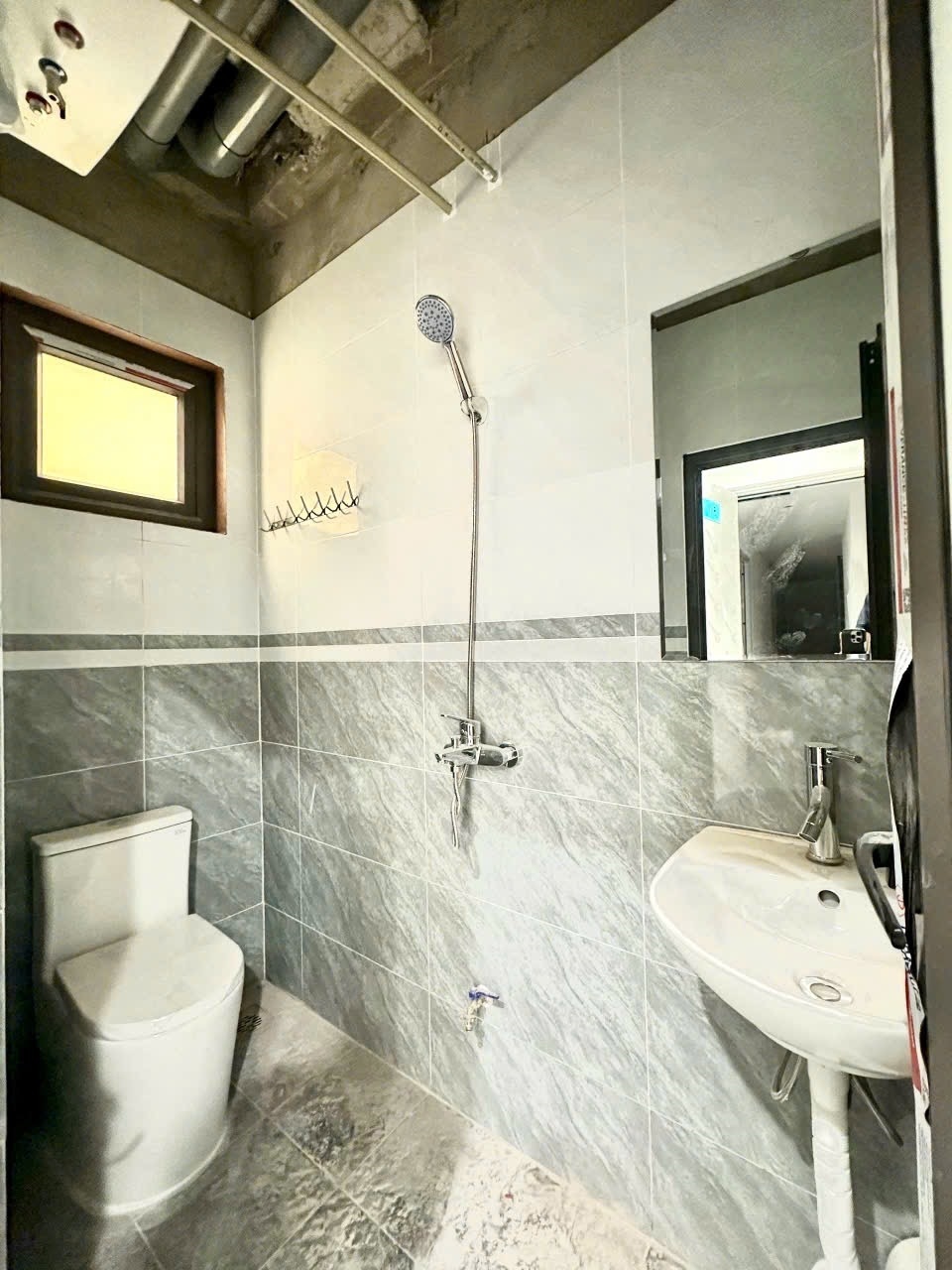 Phòng trọ 1 Phòng ngủ 40m2 tại Time House Đình Thôn - Nam Từ Liêm - Phòng tắm
