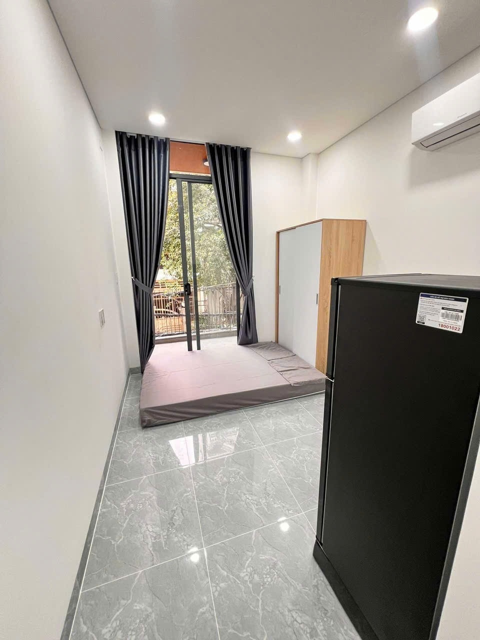 Phòng trọ Studio 25m2 tại NH Apartment Đường 3/2 - Quận 10 - Phòng khách