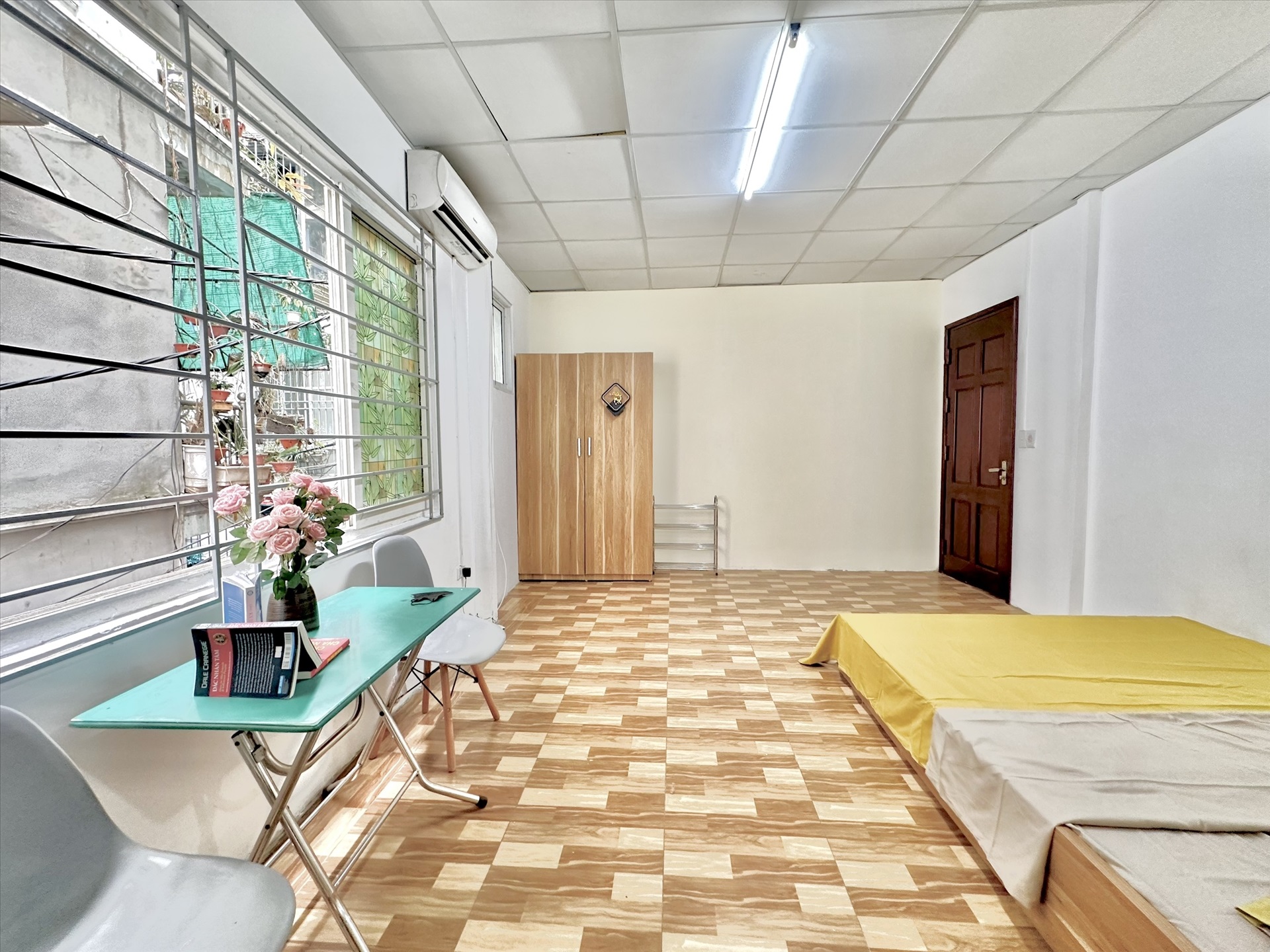 Phòng trọ Studio 30m2 tại Time House Lạc Long Quân - Tây Hồ - Phòng khách