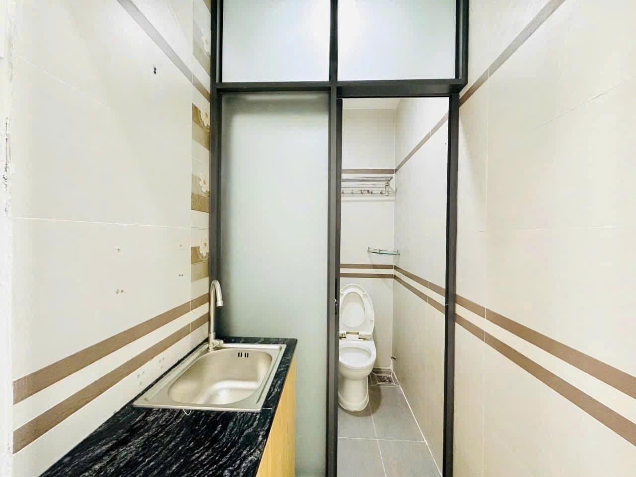 Phòng trọ 2 Phòng ngủ 60m2 tại DTS House Đường số 6 - Bình Thạnh - Phòng tắm