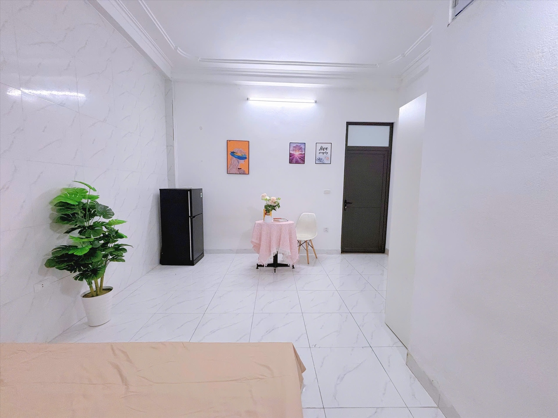 Phòng trọ Studio 25m2 tại Happy Homes 2 Trần Bình - Cầu Giấy - Phòng khách