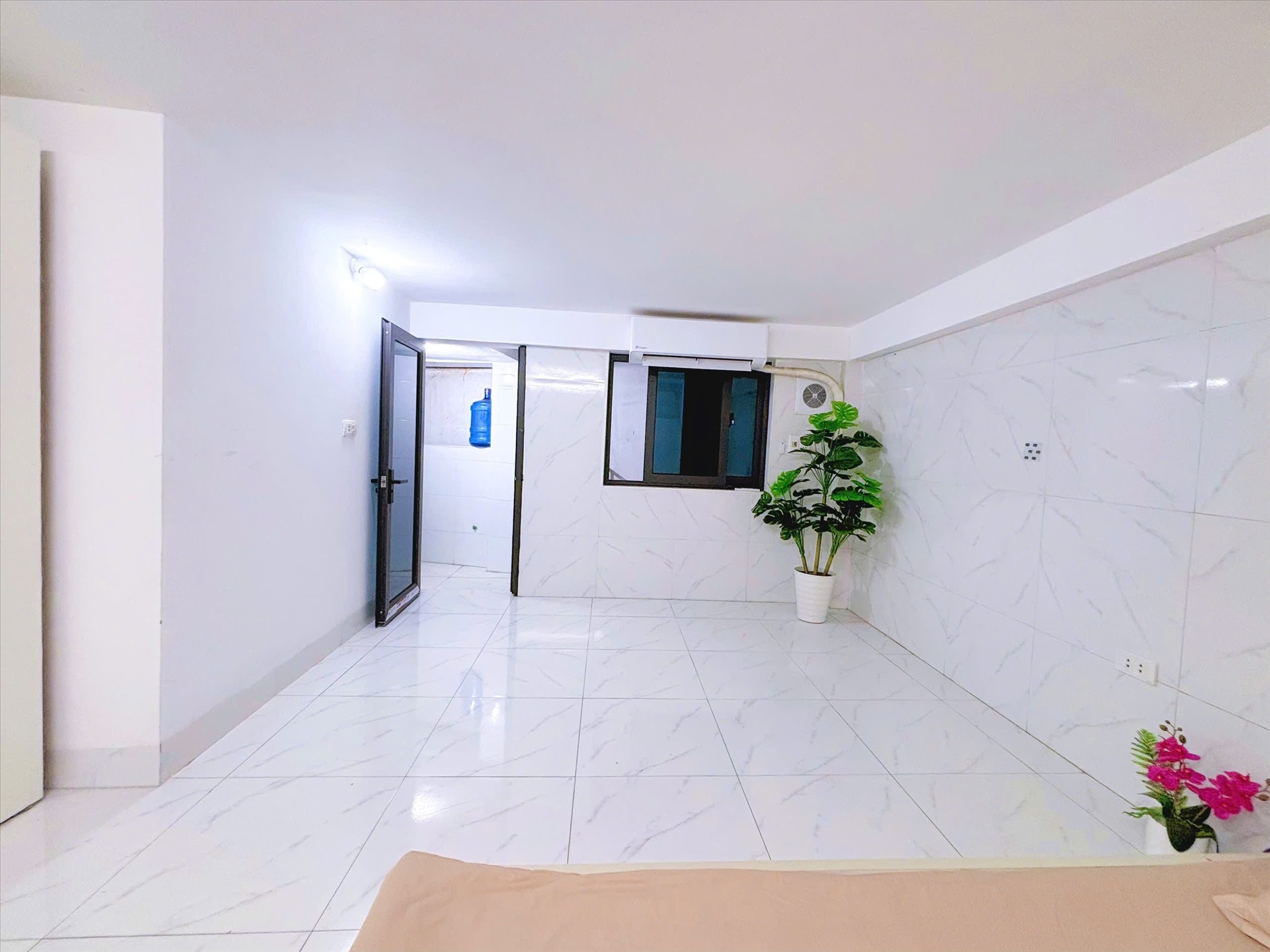 Phòng trọ Studio 25m2 tại Happy Homes 2 Trần Bình - Cầu Giấy - Phòng khách