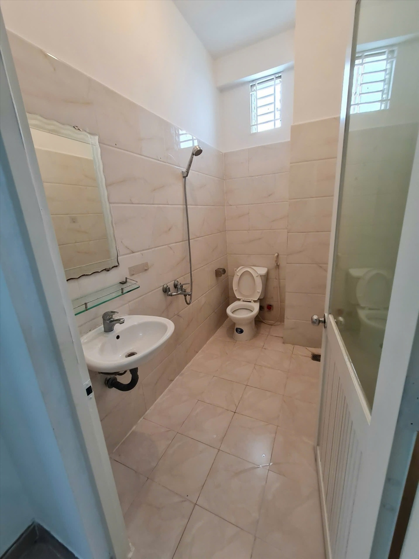 Phòng trọ Studio 30m2 tại HN Home Thanh Đa - Bình Thạnh - Phòng tắm
