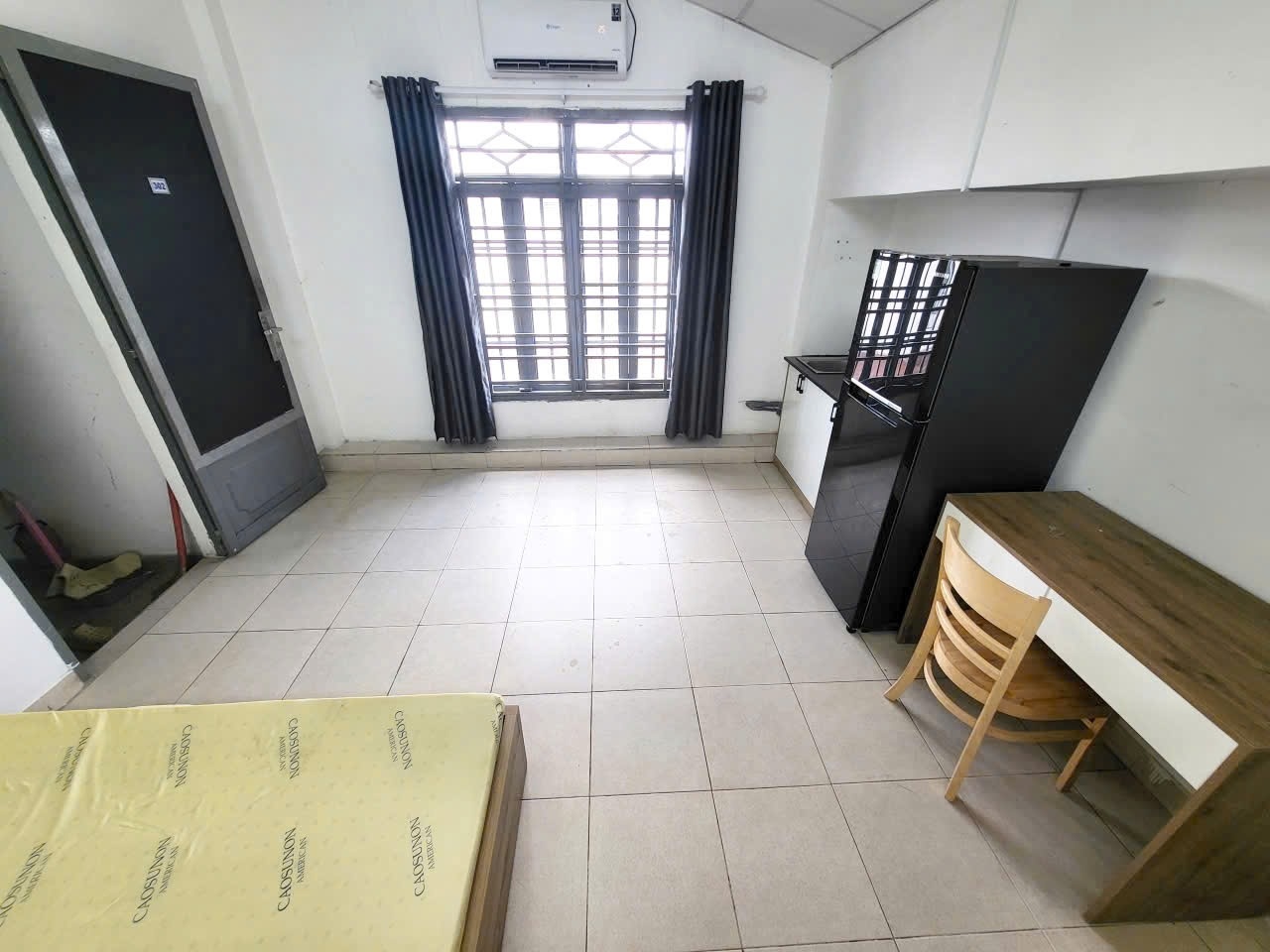 Phòng trọ LinLiu Home Hồ Văn Huê - Phú Nhuận - Phòng (*)