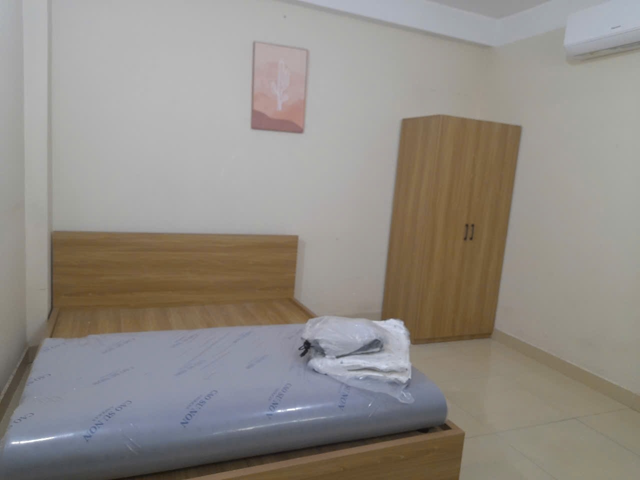 Phòng trọ AT House Lê Văn Sỹ - Quận 3 - Phòng (*)