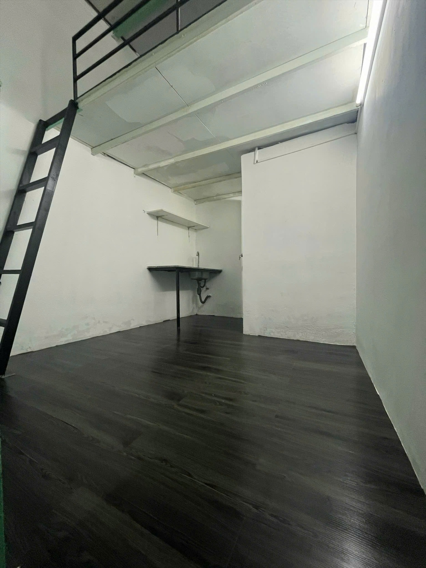 Phòng trọ Duplex 20m2 tại MT Home Bình Lợi - Bình Thạnh - Phòng khách