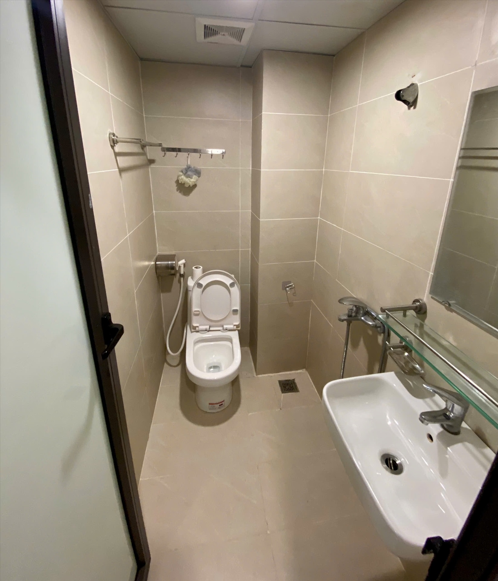 Phòng trọ Studio 20m2 tại NT Apartment Phùng Khoang - Nam Từ Liêm - Phòng tắm