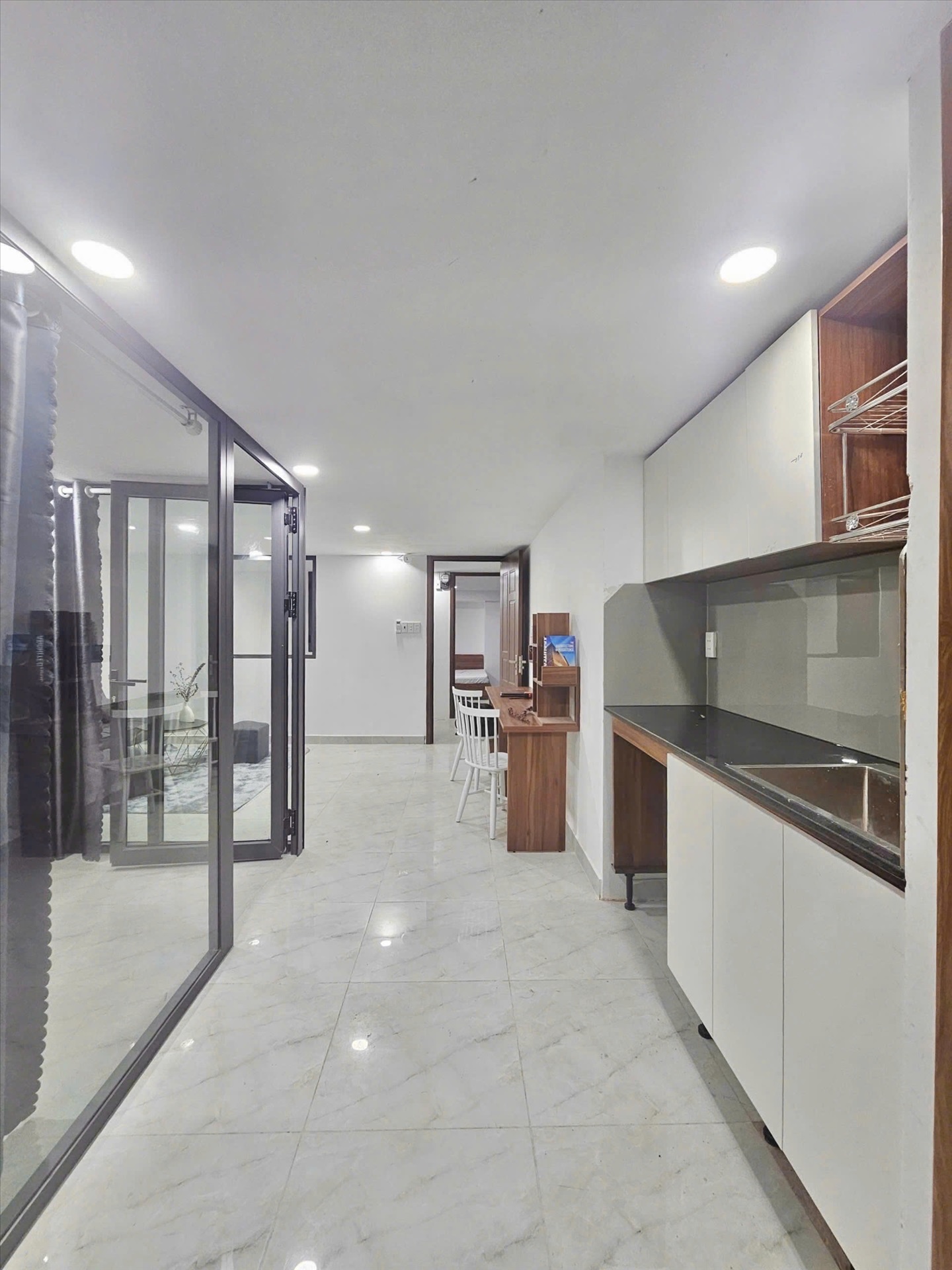 Phòng trọ CH Home Phan Bội Châu - Bình Thạnh - Phòng (*)