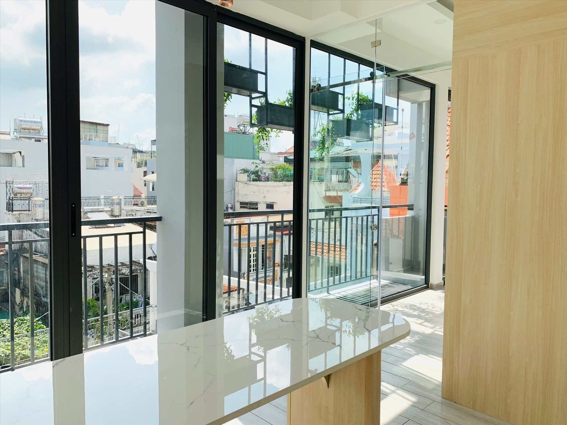 Phòng trọ 1 Phòng ngủ 40m2 tại SM House Lê Quang Định - Bình Thạnh - Ban công