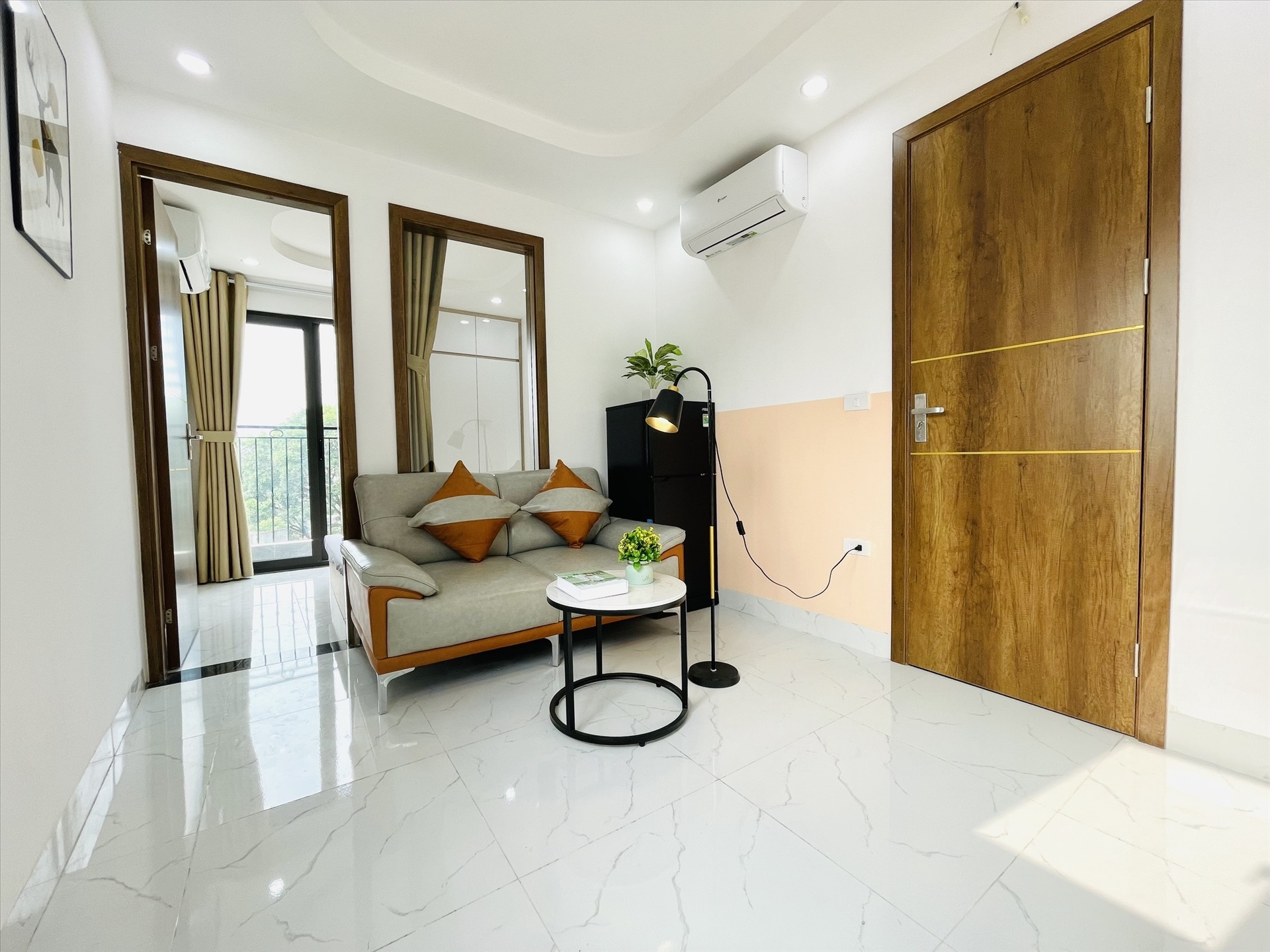 Phòng trọ 1 Phòng ngủ 30m2 tại Trường Thịnh Home Trường Chinh - Đống Đa - Phòng khách