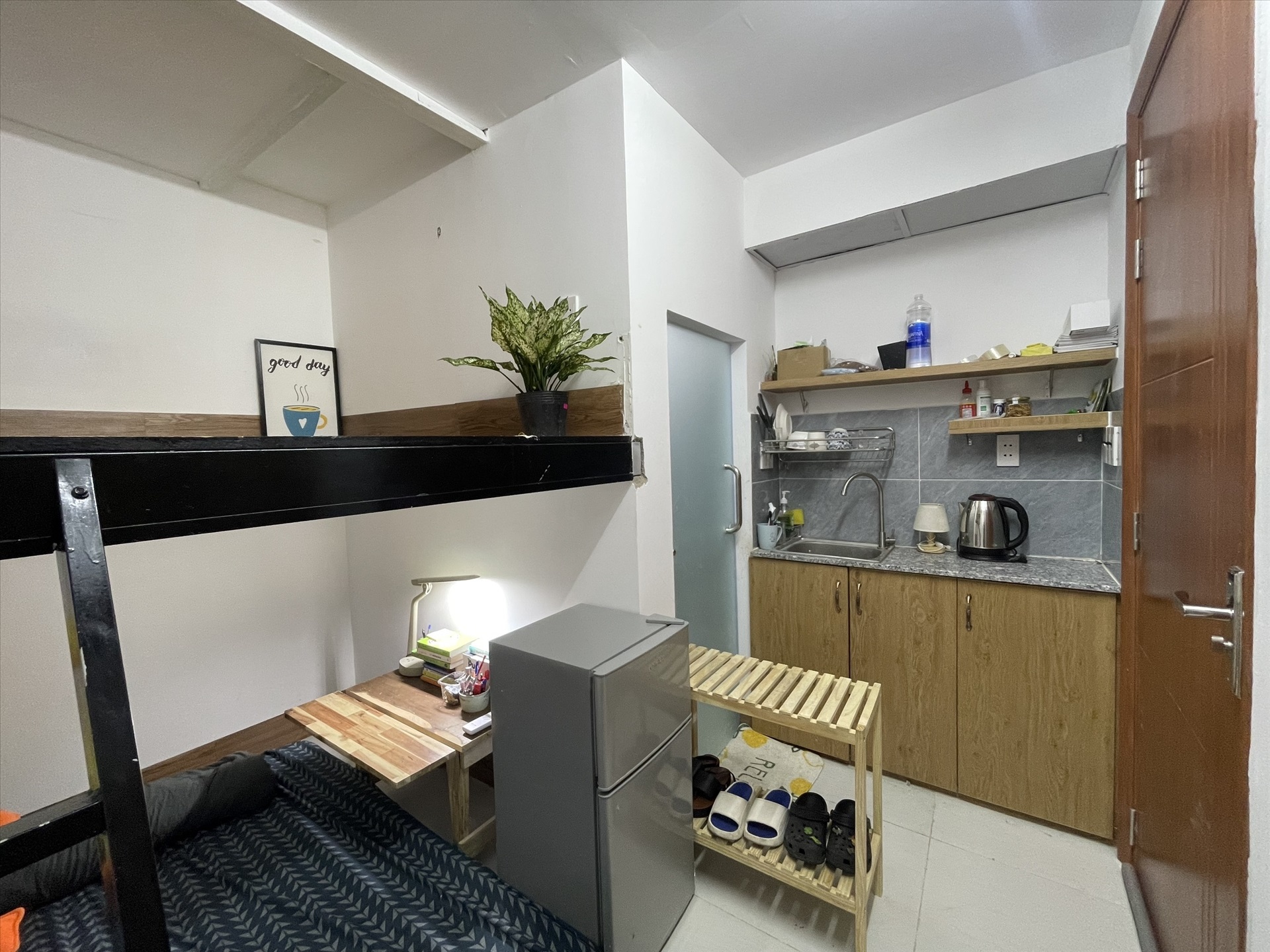 Phòng trọ Duplex 22m2 tại Baro House Đường 2 - Quận 7 - Phòng khách