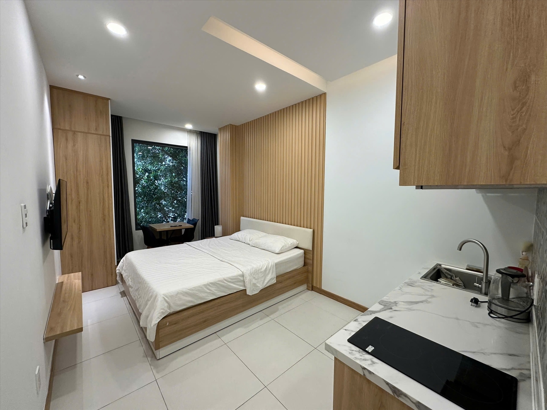 Phòng trọ HMK Đường số 1 - Quận 2 - Phòng (*)