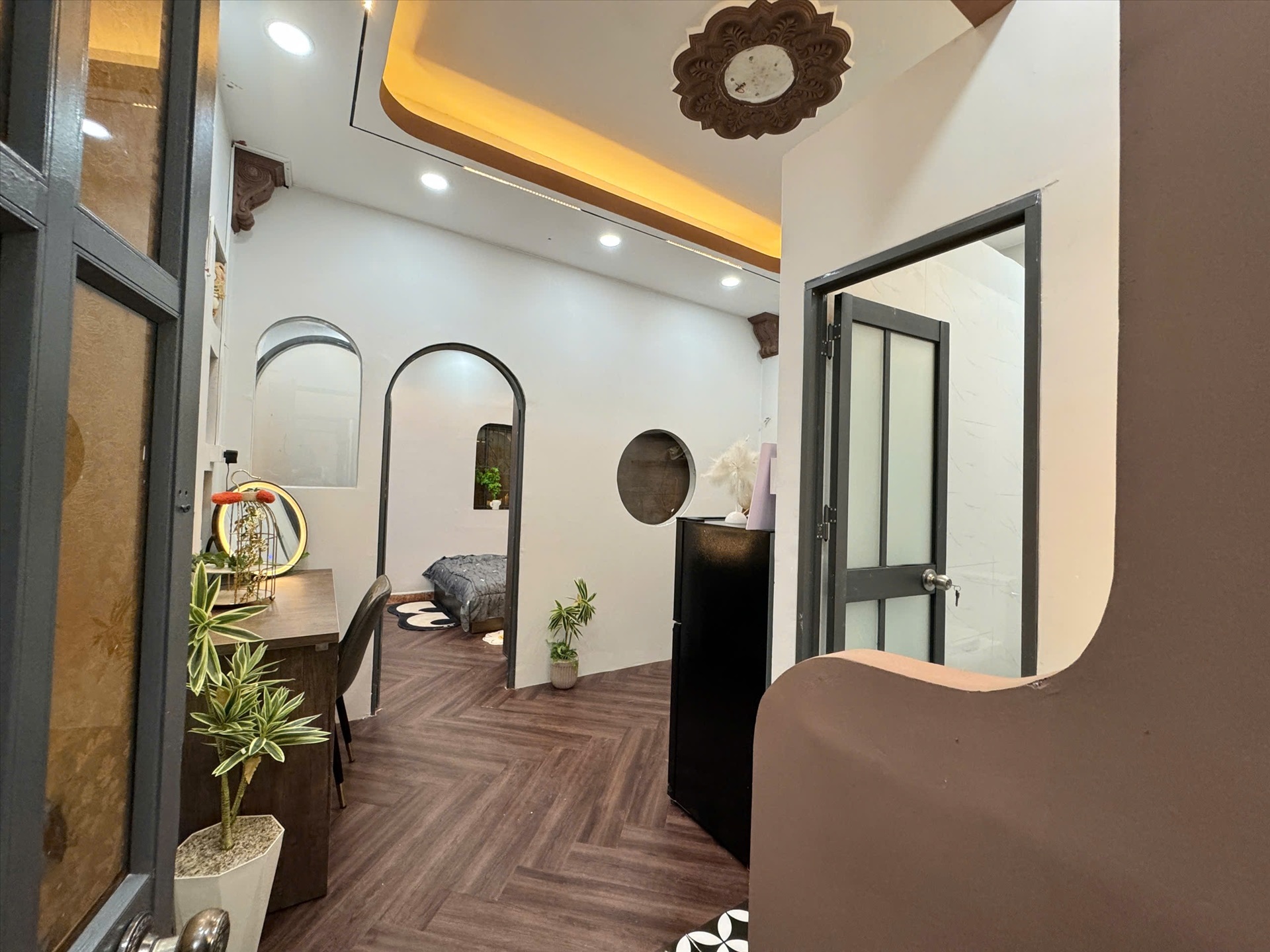 Phòng trọ 1 Phòng ngủ 45m2 tại Kinghome Đường C18 - Tân Bình - Phòng khách