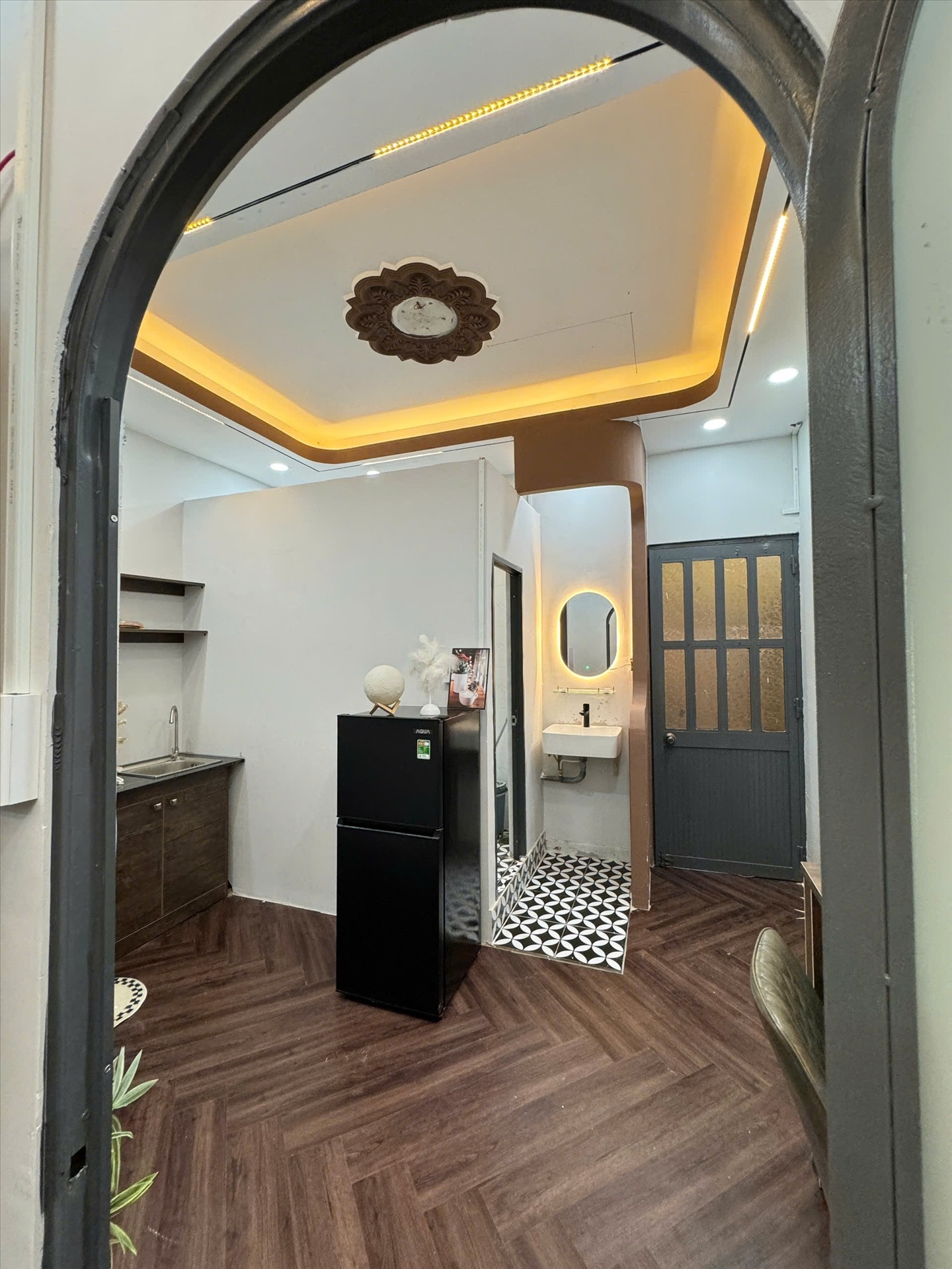 Phòng trọ 1 Phòng ngủ 45m2 tại Kinghome Đường C18 - Tân Bình - Phòng khách