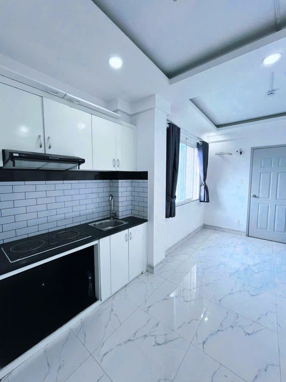 Phòng trọ AT House Phan Văn Hớn - Quận 12 - Phòng (*)