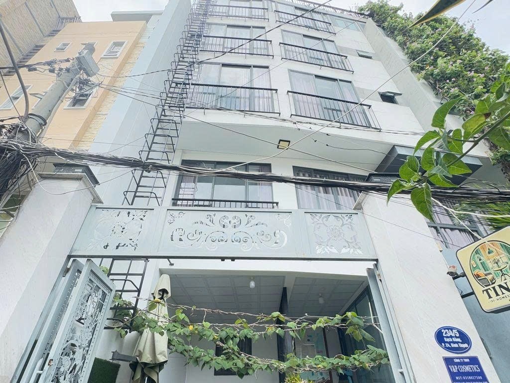 Phòng trọ TCH Home Bạch Đằng - Bình Thạnh - Toàn cảnh tòa nhà (*)