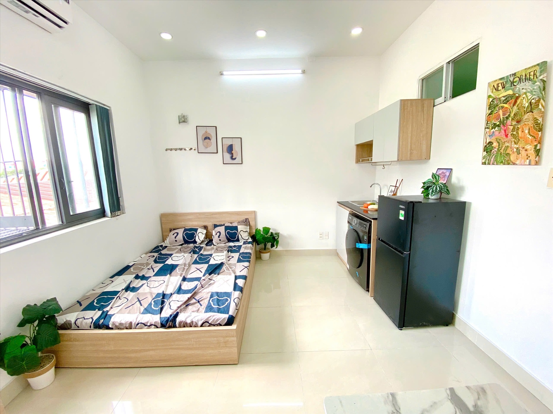 Phòng trọ Yolo House Giải Phóng - Tân Bình - Phòng (*)
