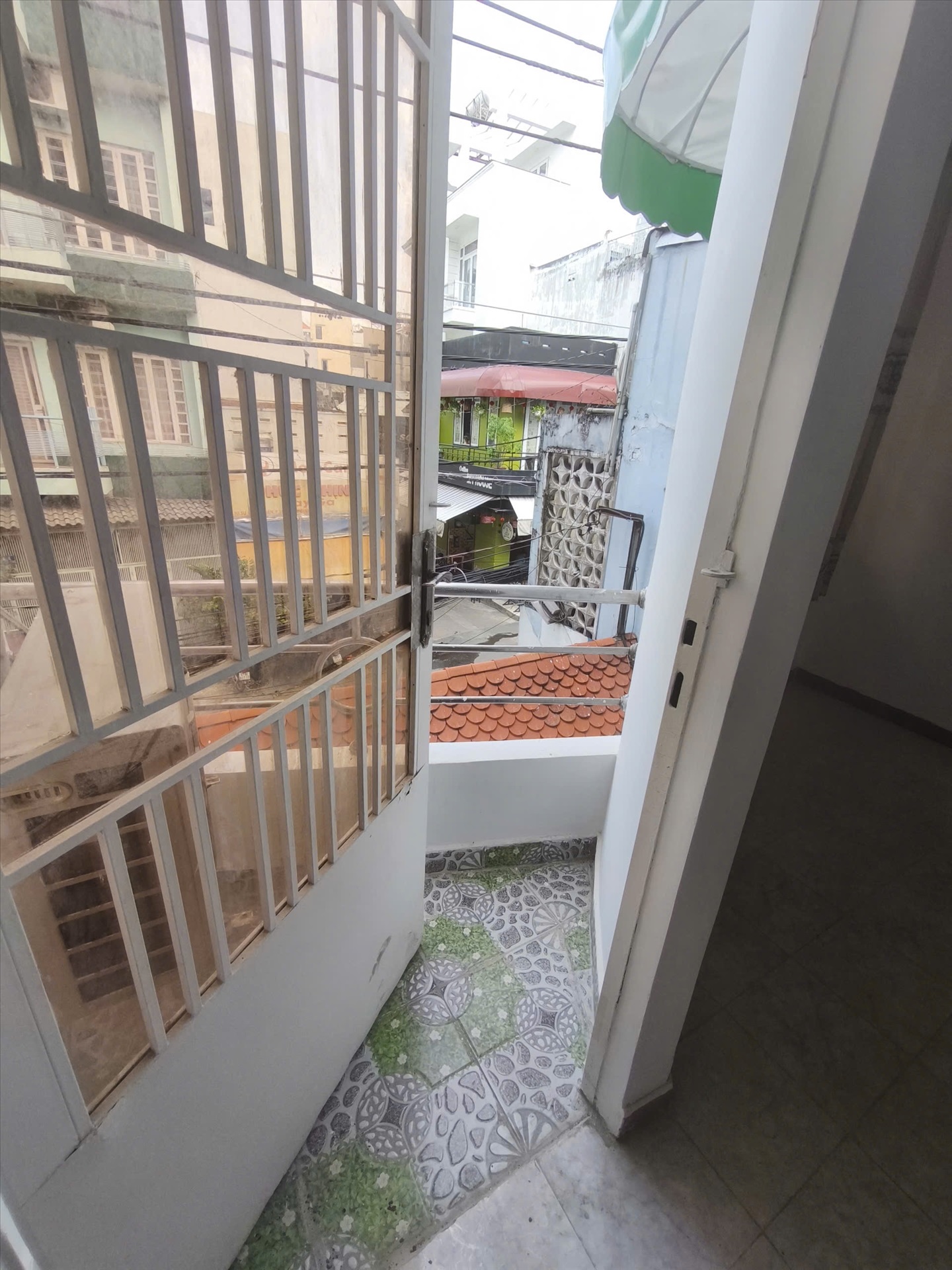 Phòng trọ AL Home Ni Sư Huỳnh Liên - Tân Bình - Phòng (*)