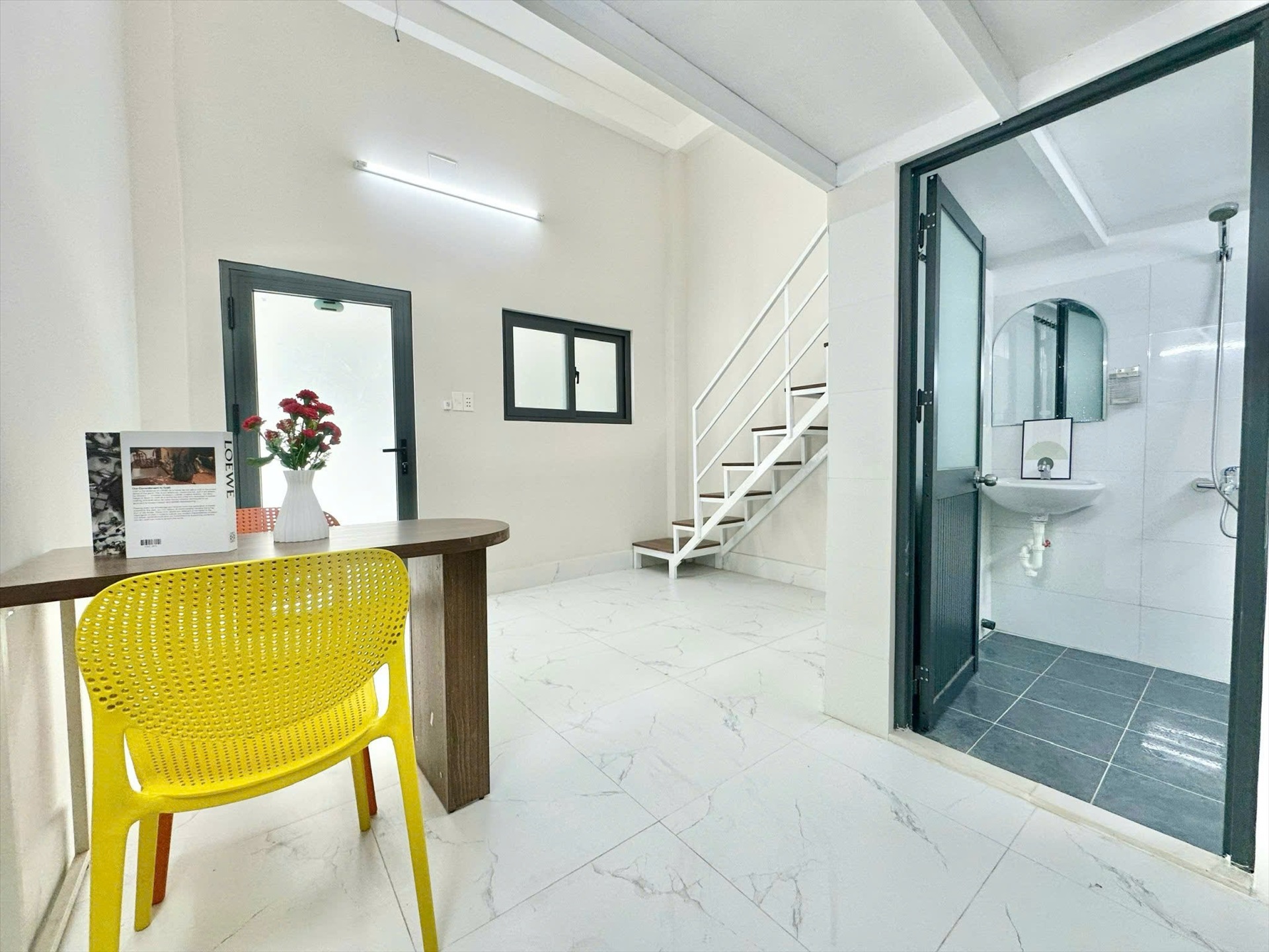 Phòng trọ Duplex 25m2 tại CQ House Trịnh Khắc Lập - Quận 2 - Phòng khách