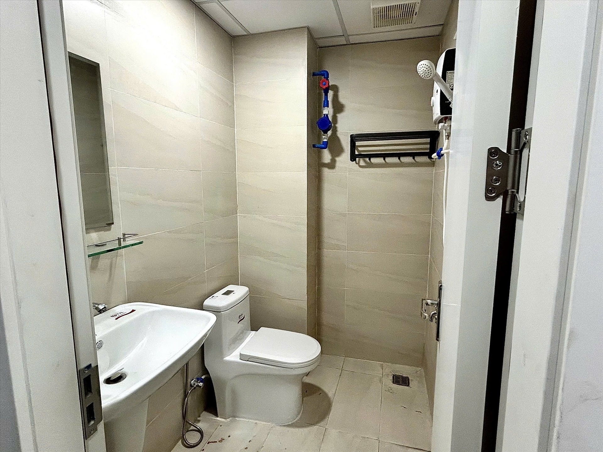 Phòng trọ Studio 30m2 tại Alure Home Tô Hiến Thành - Quận 10 - Phòng tắm
