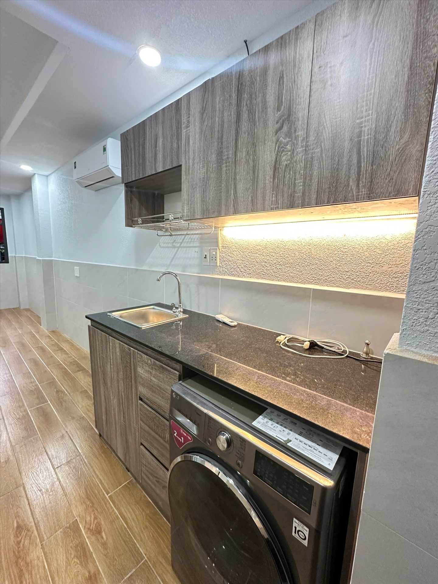 Phòng trọ Studio 30m2 tại Alure Home Tô Hiến Thành - Quận 10 - Phòng ngủ