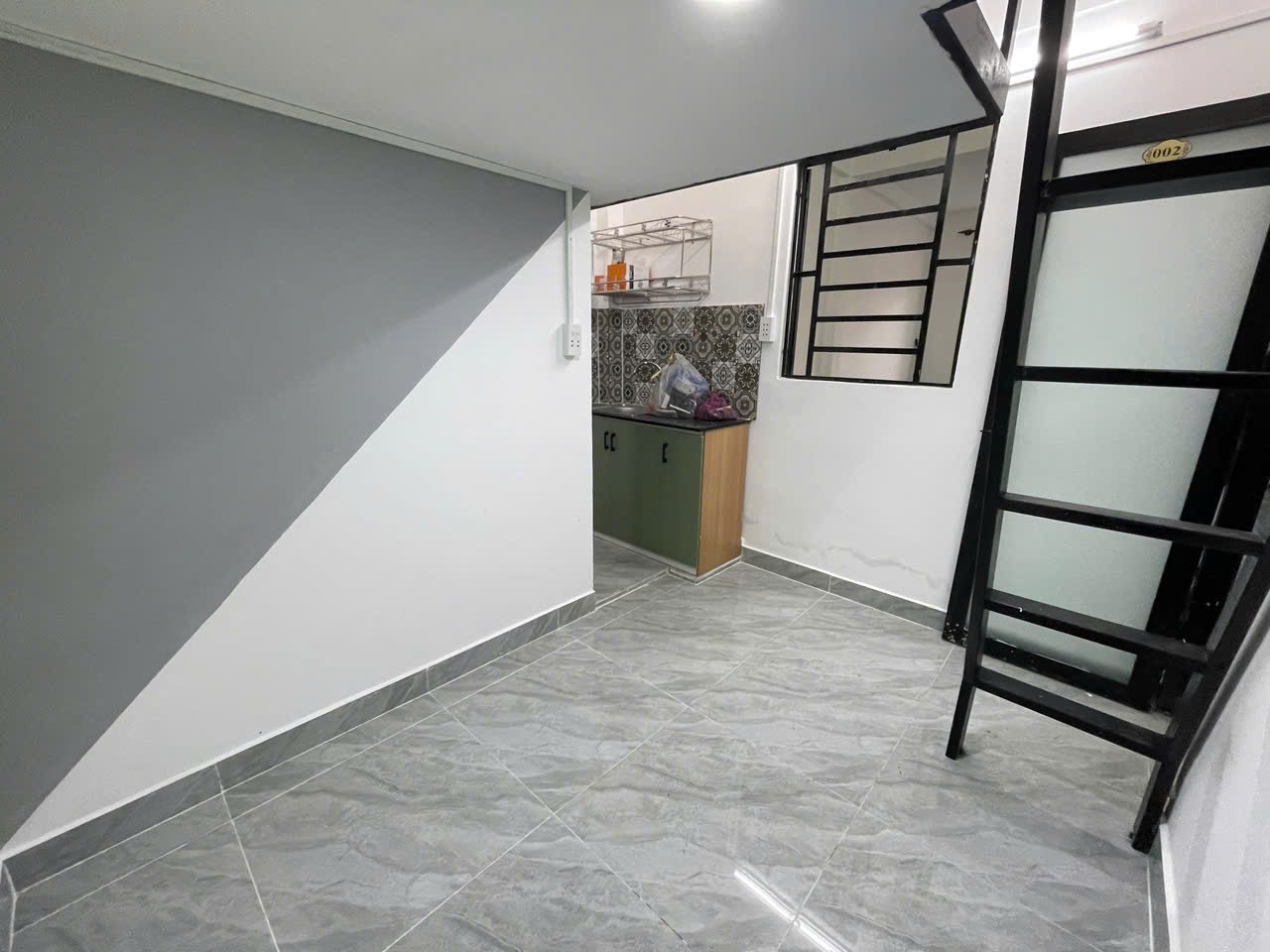 Phòng trọ Duplex 20m2 tại AY House Võ Oanh - Bình Thạnh - Phòng khách