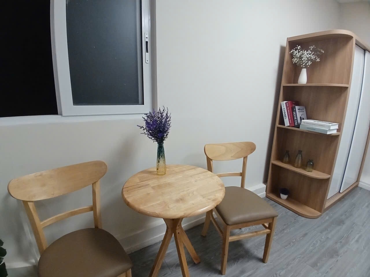 Phòng trọ KL Home Hoàng Văn Thụ - Phú Nhuận - Phòng (*)