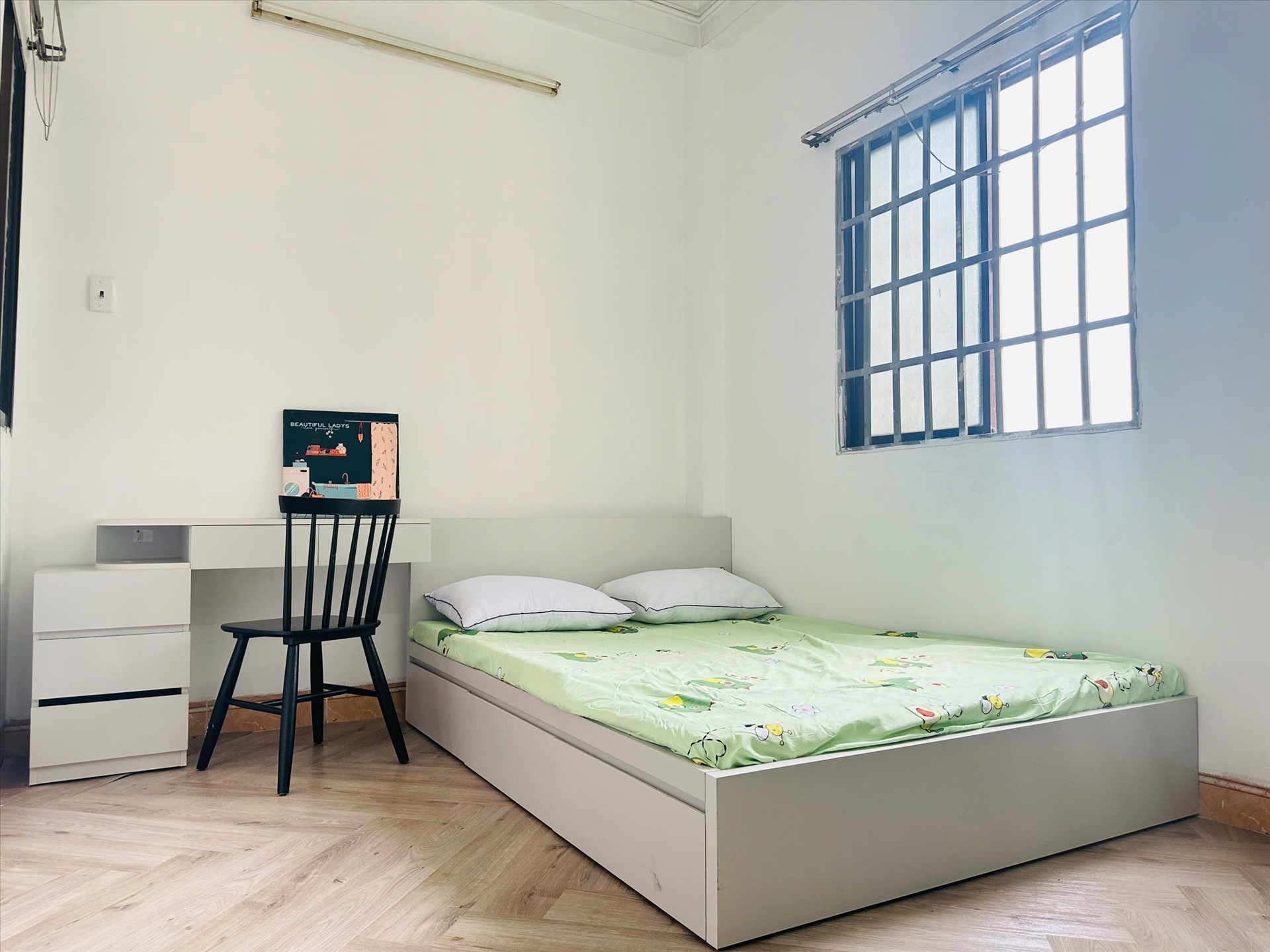 Phòng trọ NF Real Apartment Trường Sa - Tân Bình - Phòng (*)