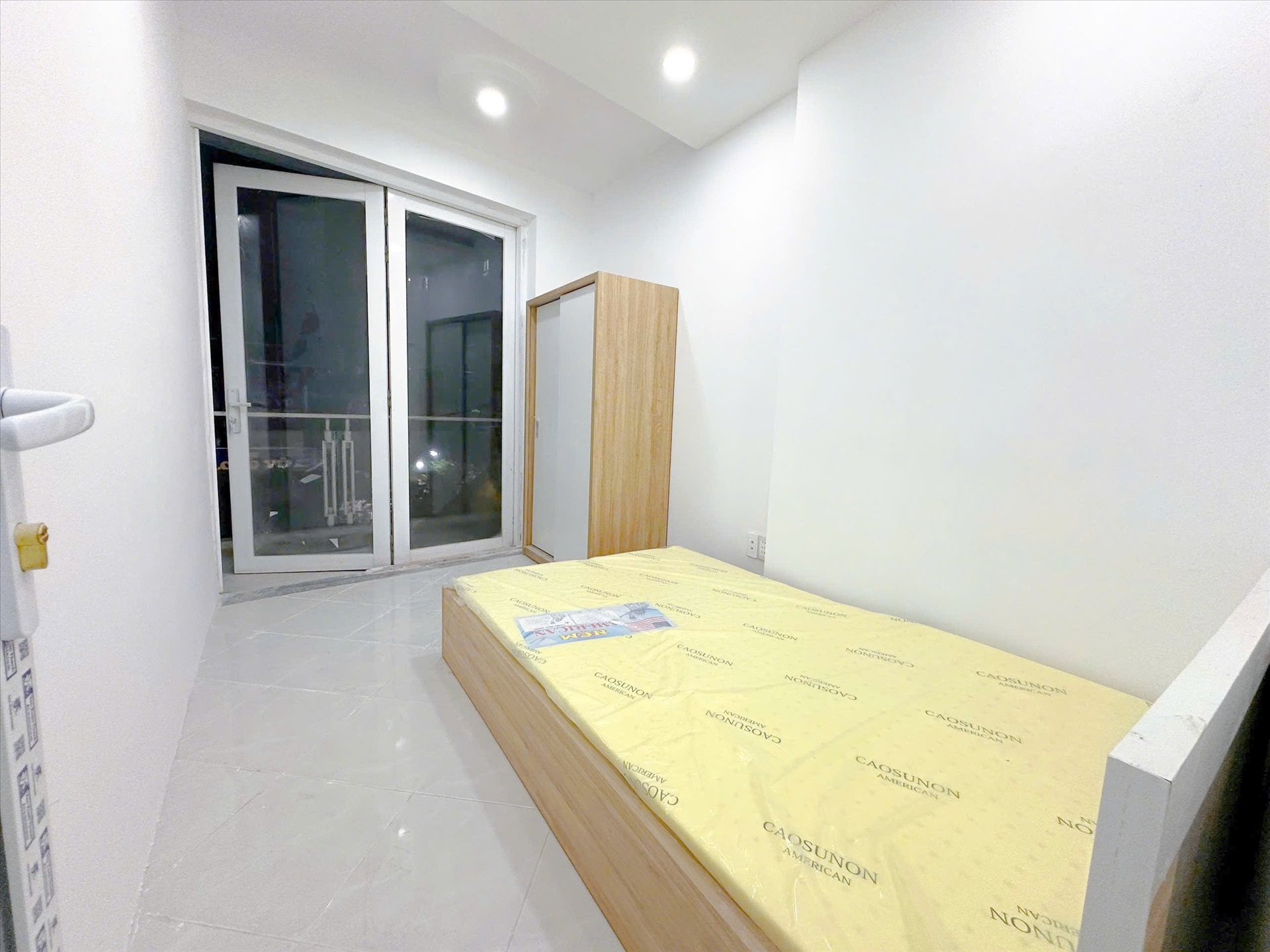Phòng trọ Green House Nguyễn Thiện Thuật - Bình Thạnh - Phòng (*)