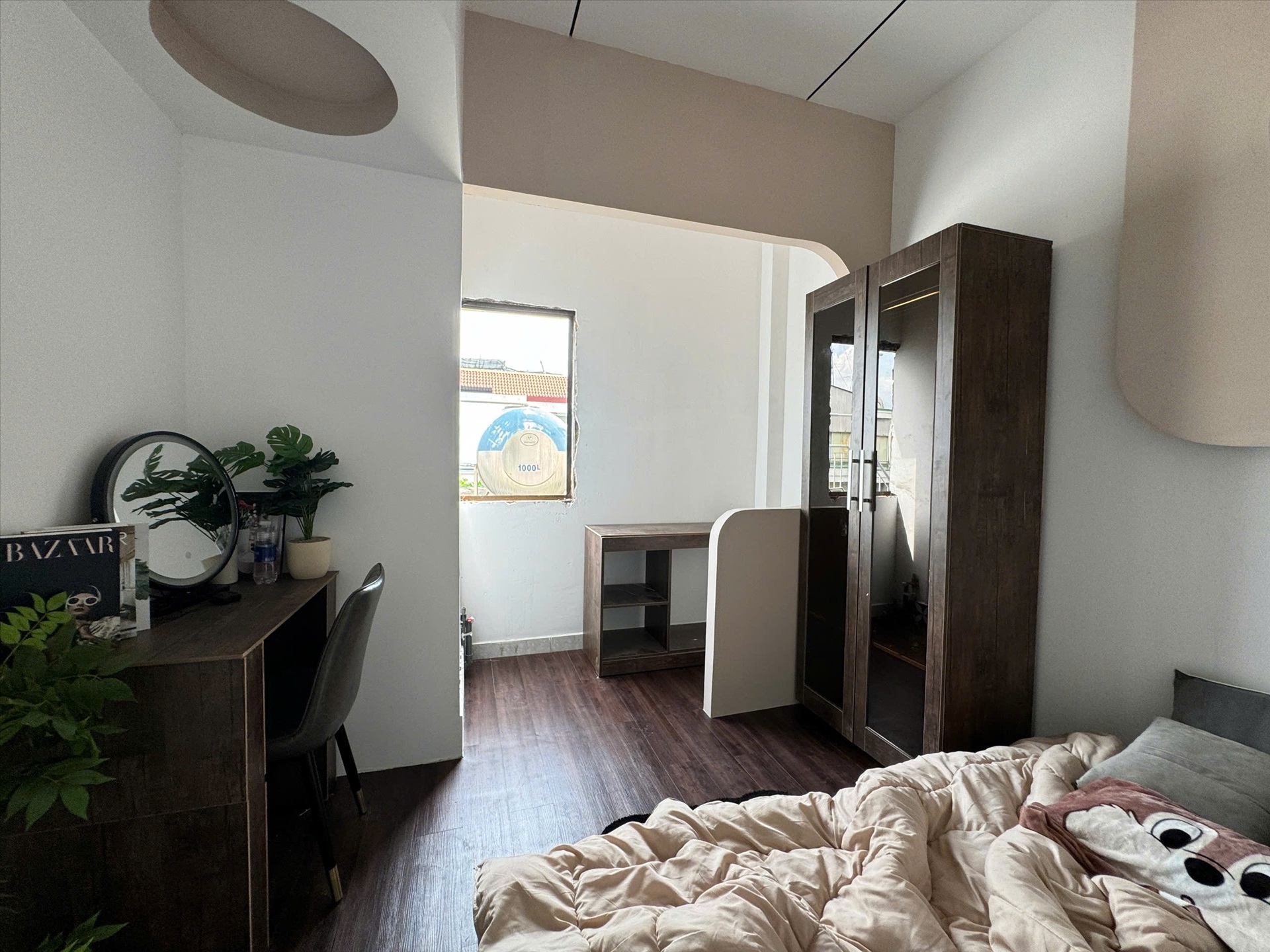 Phòng trọ 1 Phòng ngủ 30m2 tại Kinghome Cách mạng Tháng 8  - Tân Bình - Góc làm việc