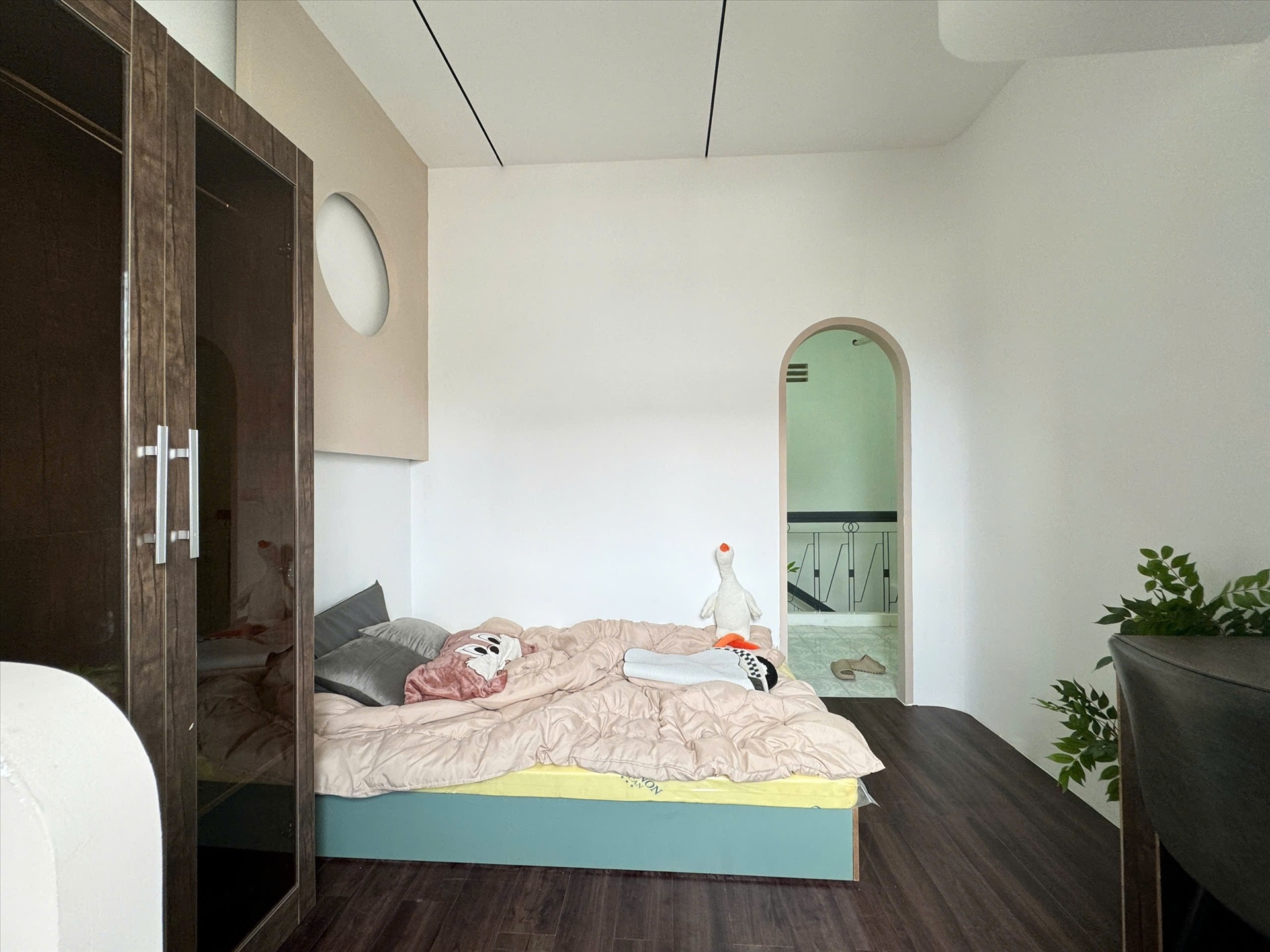 Phòng trọ 1 Phòng ngủ 30m2 tại Kinghome Cách mạng Tháng 8  - Tân Bình - Góc làm việc