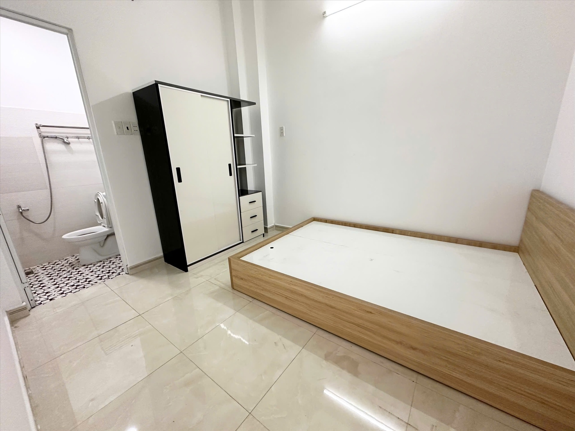 Phòng trọ AT Home Đồng Xoài - Tân Bình - Phòng (*)