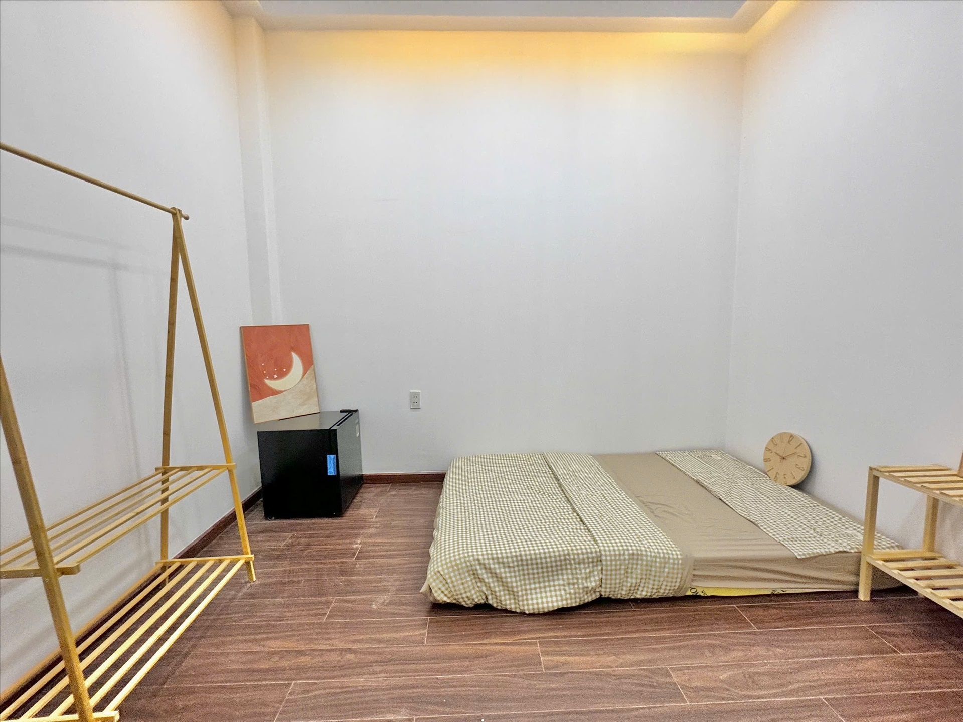 Phòng trọ AT Apartment Nguyễn Hồng Đào - Tân Bình - Phòng (*)
