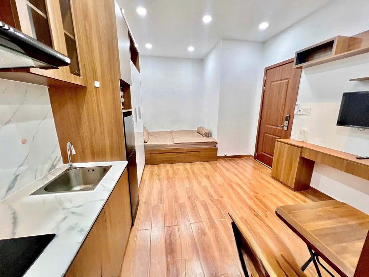 Phòng trọ CivilisHouse Nguyễn Công Hoan - Phú Nhuận - Phòng (*)