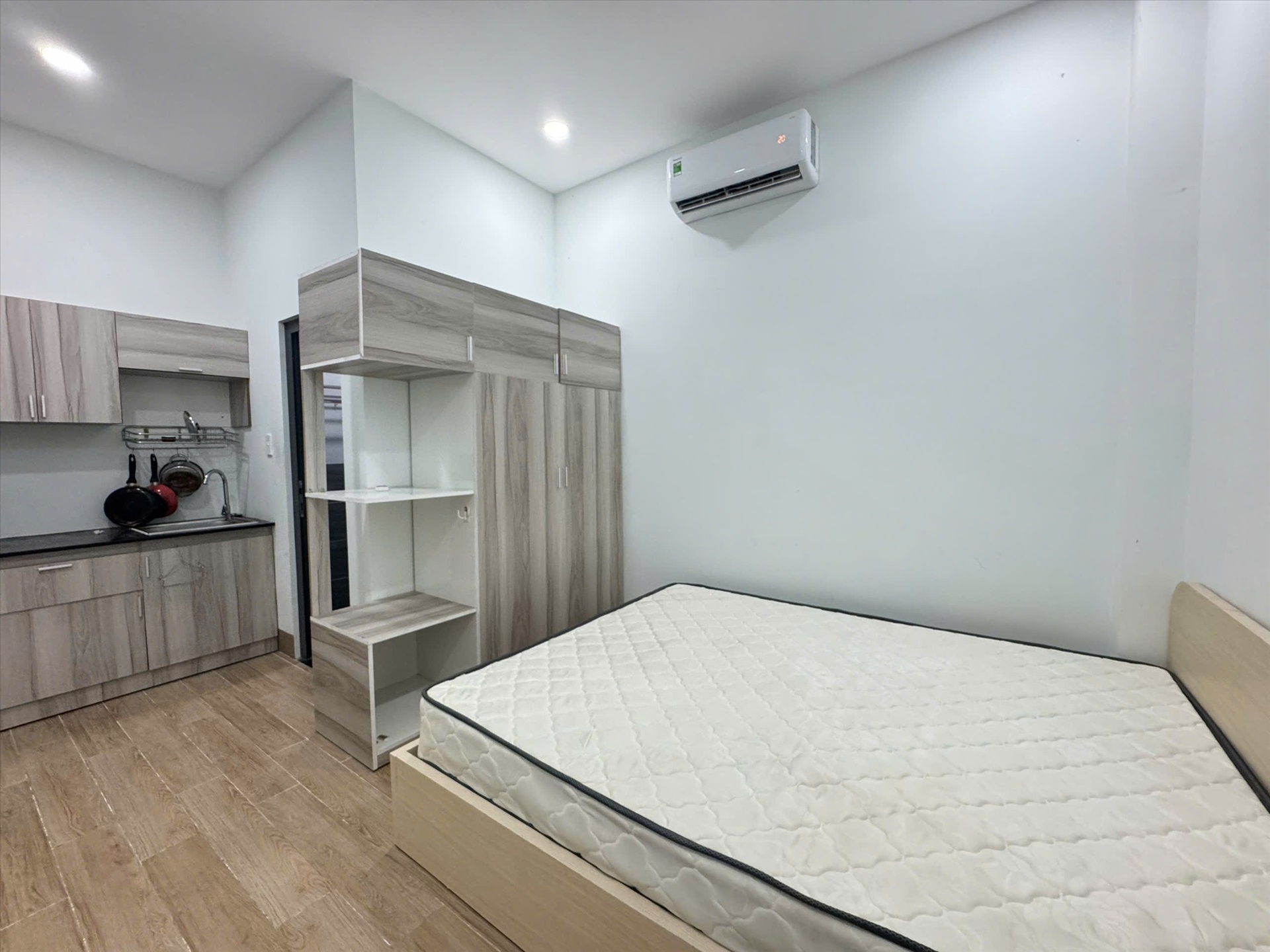 Phòng trọ NTL Home Nguyễn Trung Trực - Bình Thạnh - Phòng (*)