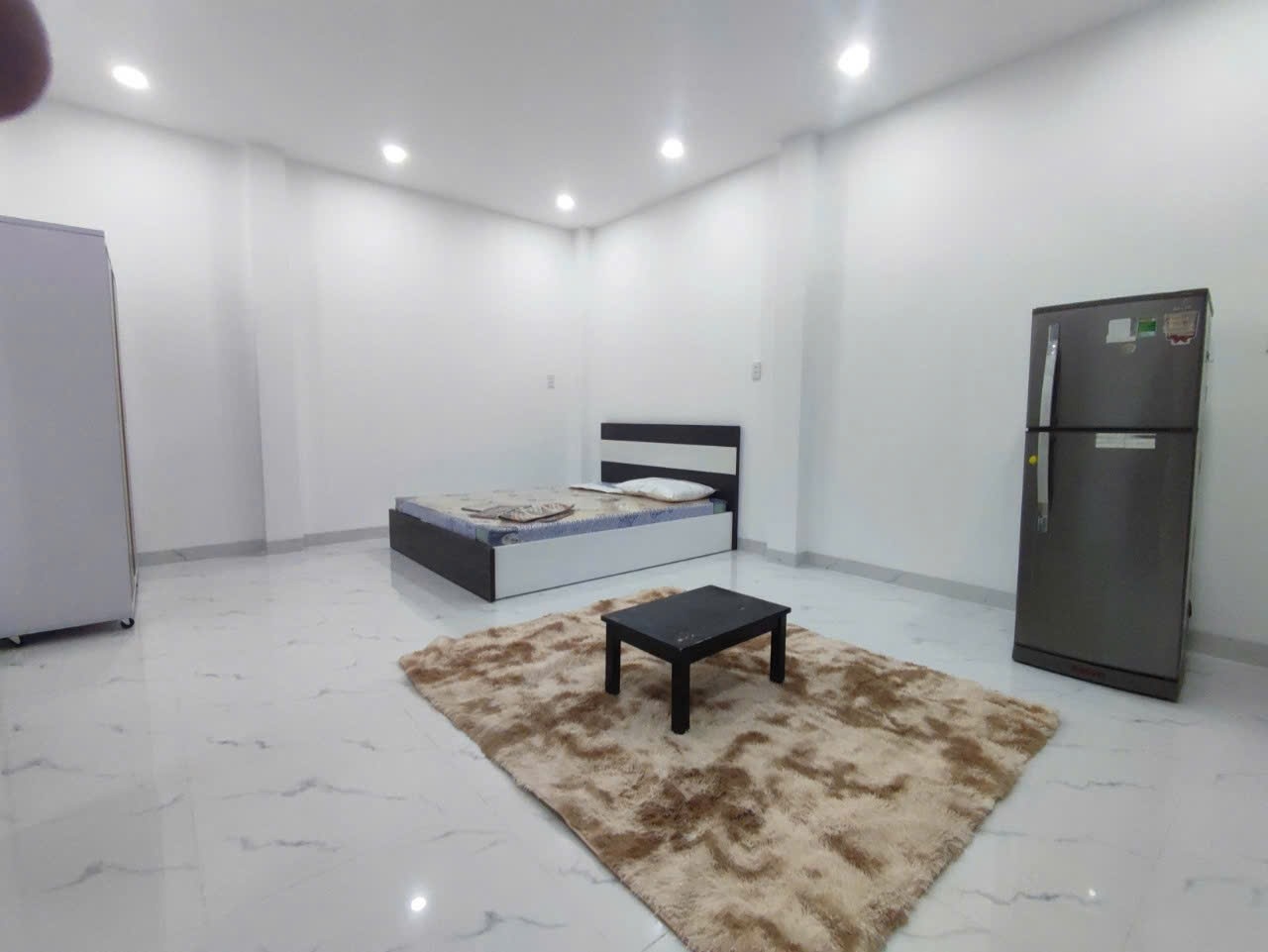 Phòng trọ H2 Home Trần Bình Trọng - Bình Thạnh - Phòng (*)