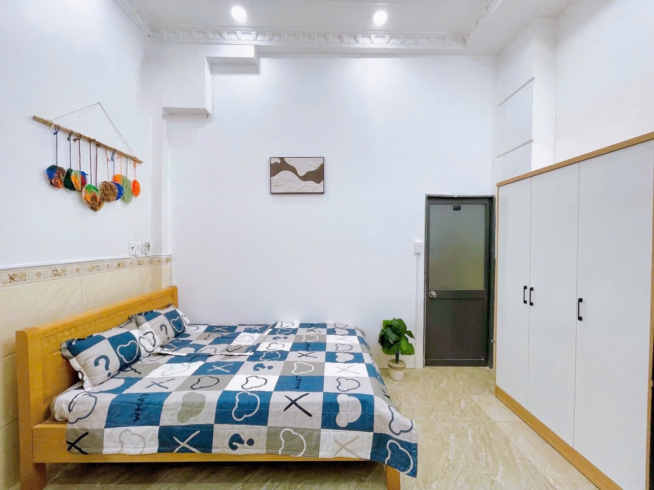 Phòng trọ Yolo House Bình Trị Đông - Bình Tân - Phòng (*)