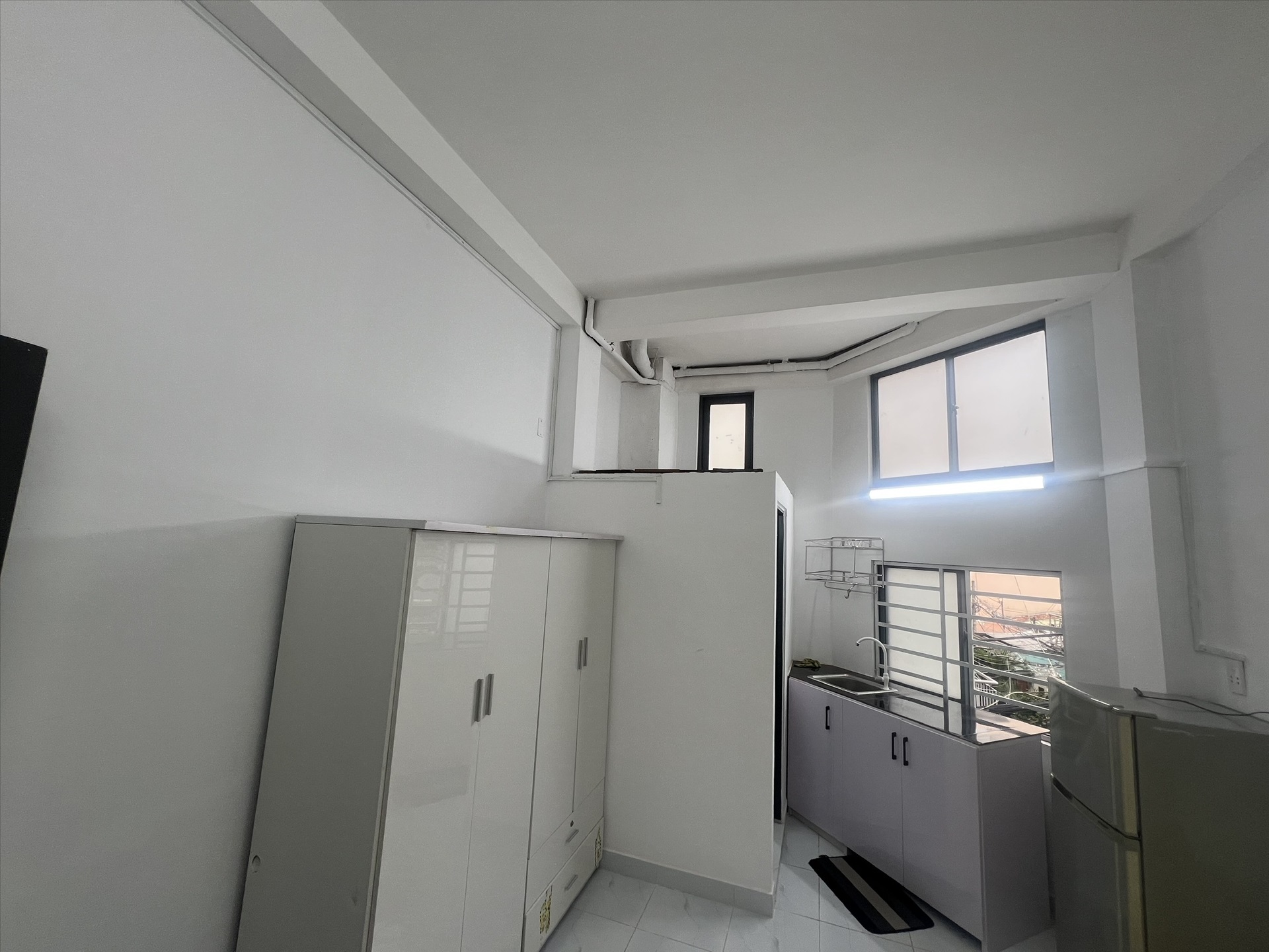 Phòng trọ Uncle House Bùi Đình Tuý - Bình Thạnh - Phòng (*)