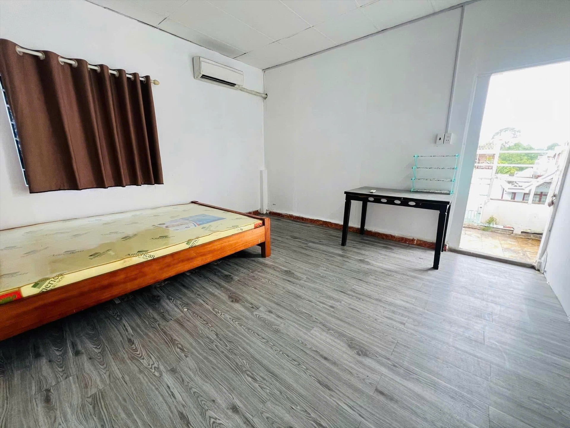 Phòng trọ Uncle House Hồ Văn Huê - Phú Nhuận - Phòng (*)