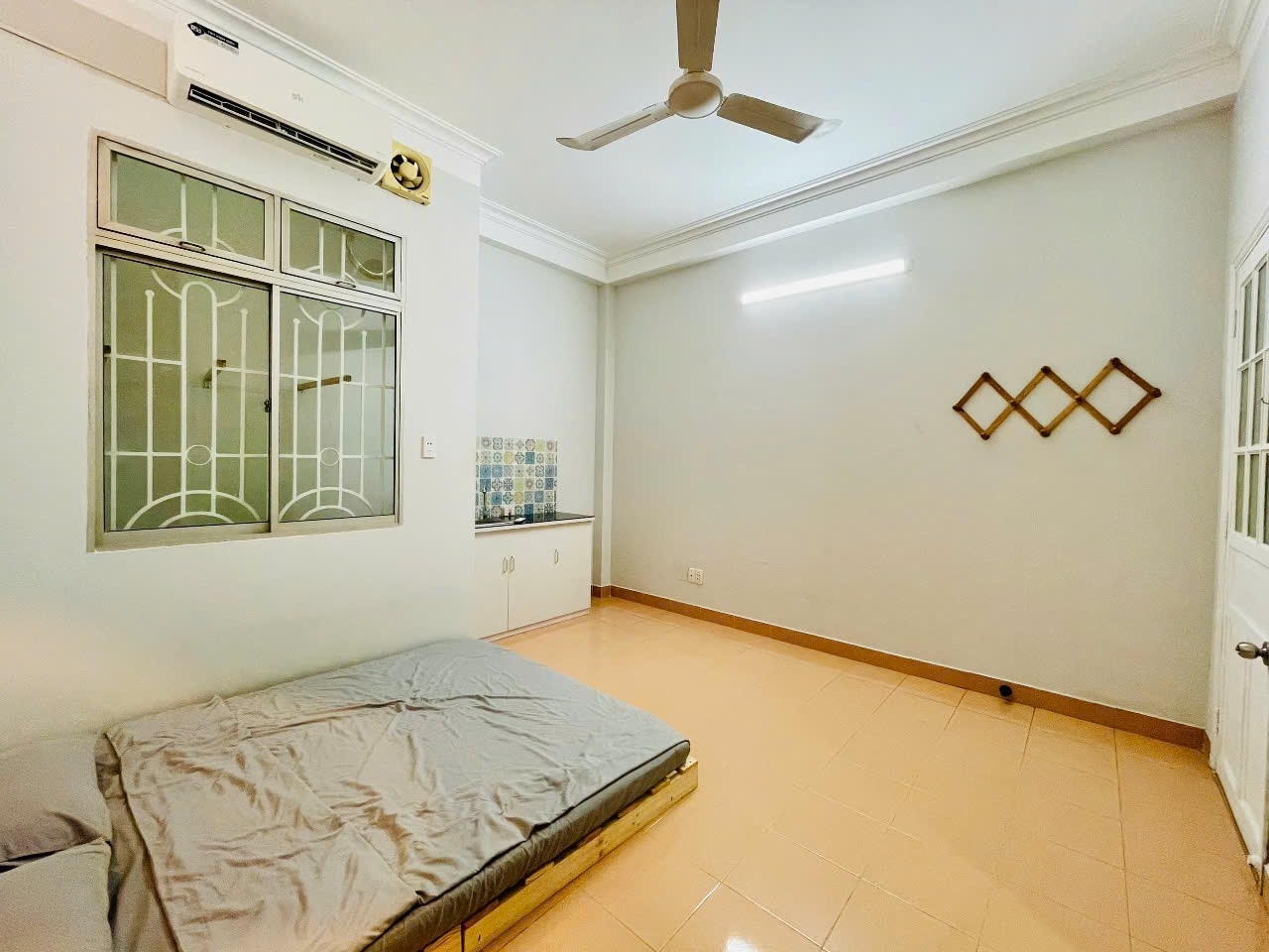 Phòng trọ Wish Home Bành Văn Trân - Tân Bình - Phòng (*)