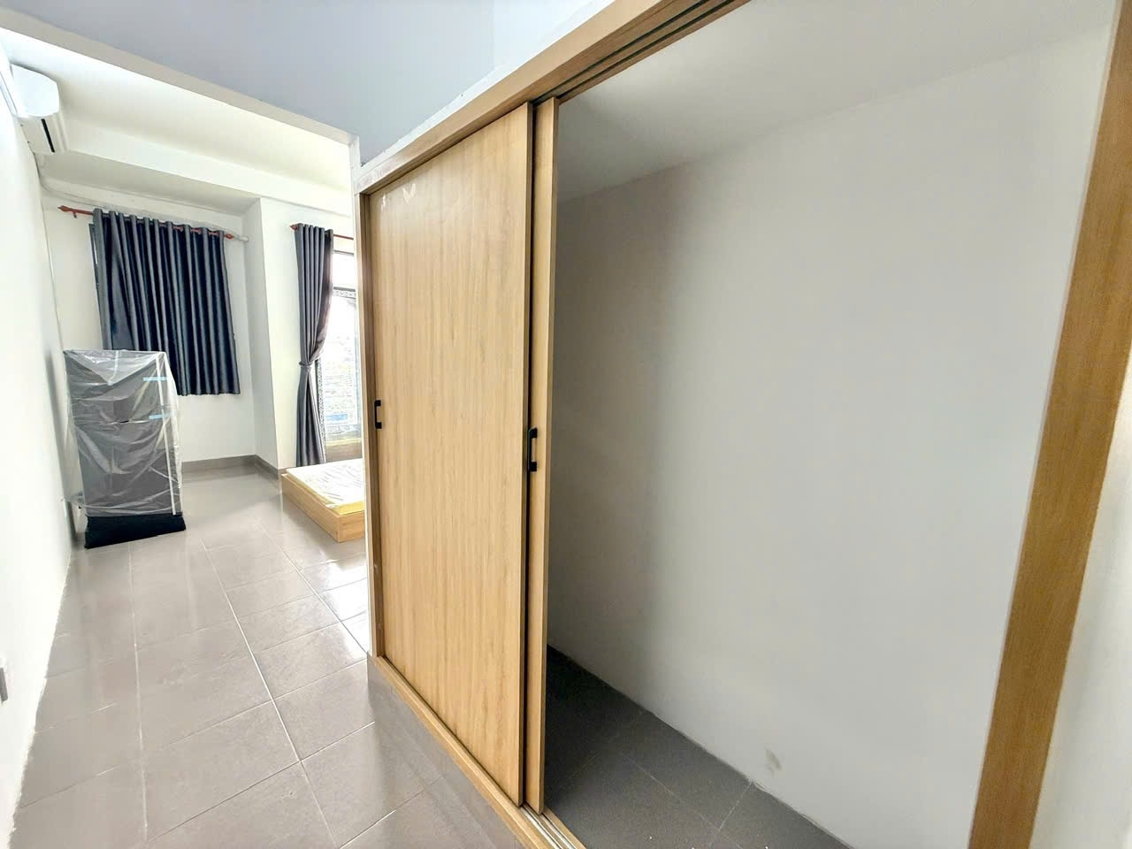 Phòng trọ Studio 30m2 tại HaLaHouse Tạ Quang Bửu - Quận 8 - Phòng ngủ