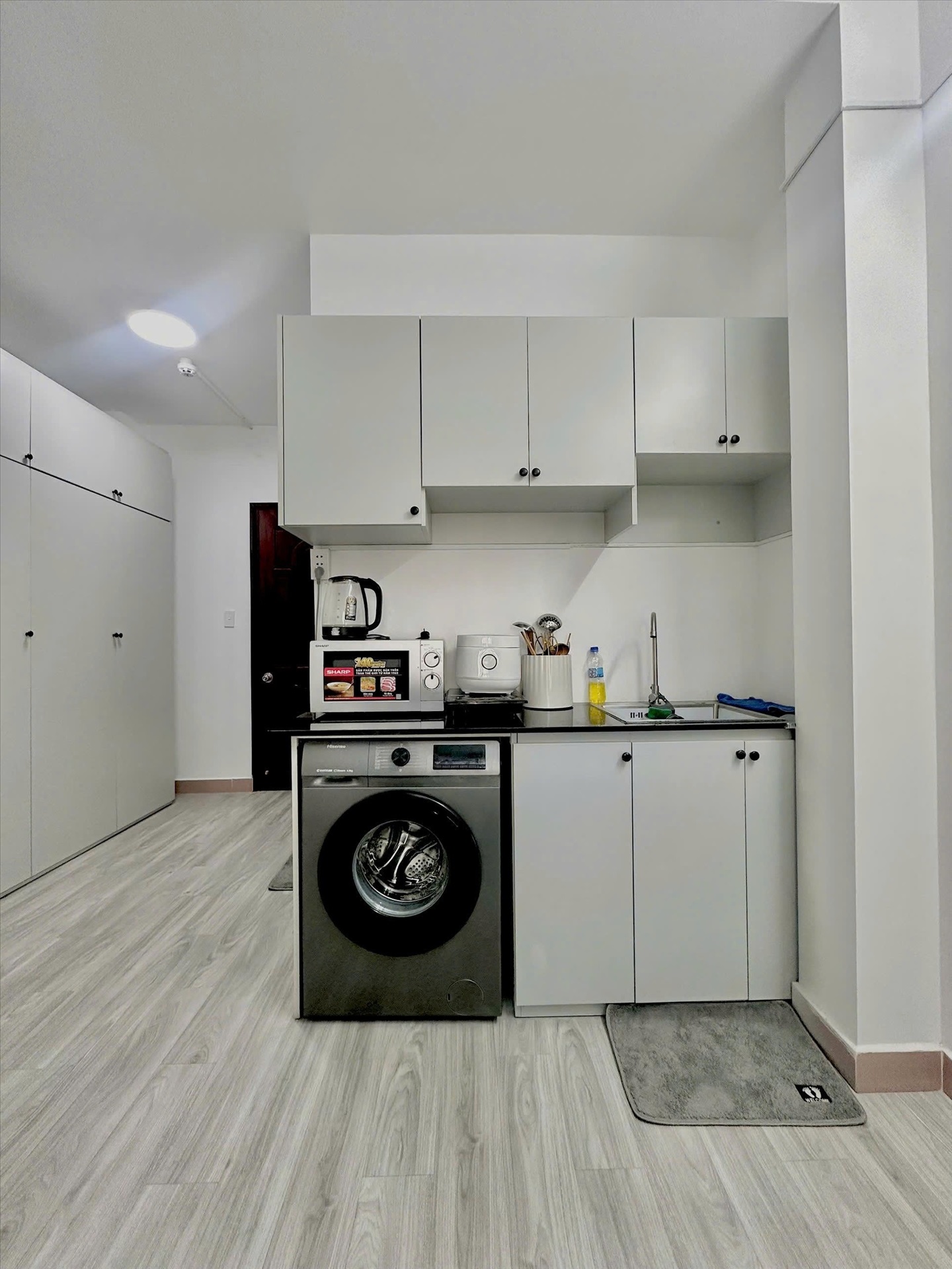 Phòng trọ 1 Phòng ngủ 28m2 tại Modern Studio Thủ Khoa Huân - Quận 1 - Phòng bếp