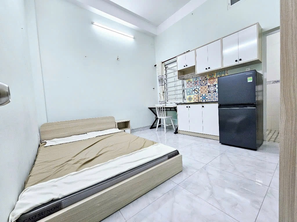 Phòng trọ Studio 25m2 tại AV House Đồ Sơn - Tân Bình - Phòng khách
