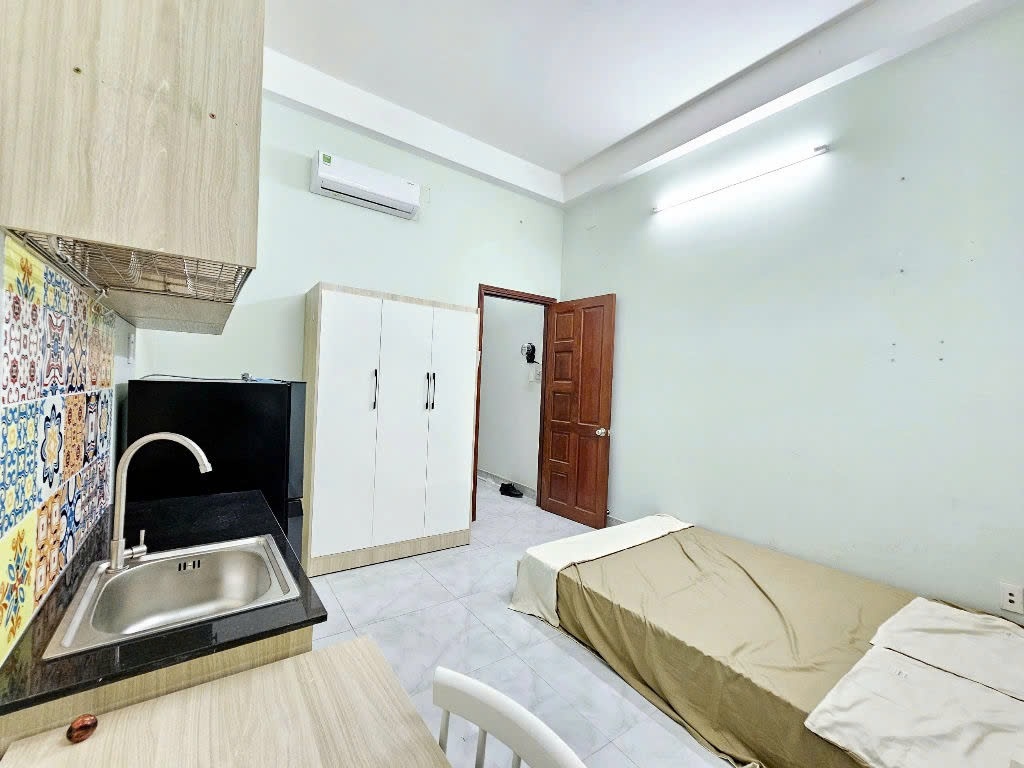 Phòng trọ Studio 25m2 tại AV House Đồ Sơn - Tân Bình - Phòng khách