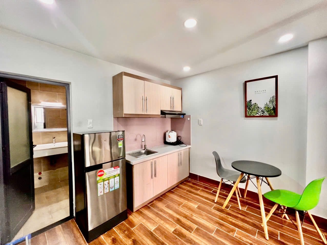 Phòng trọ CN Home Nguyễn Gia Trí - Bình Thạnh - Phòng (*)