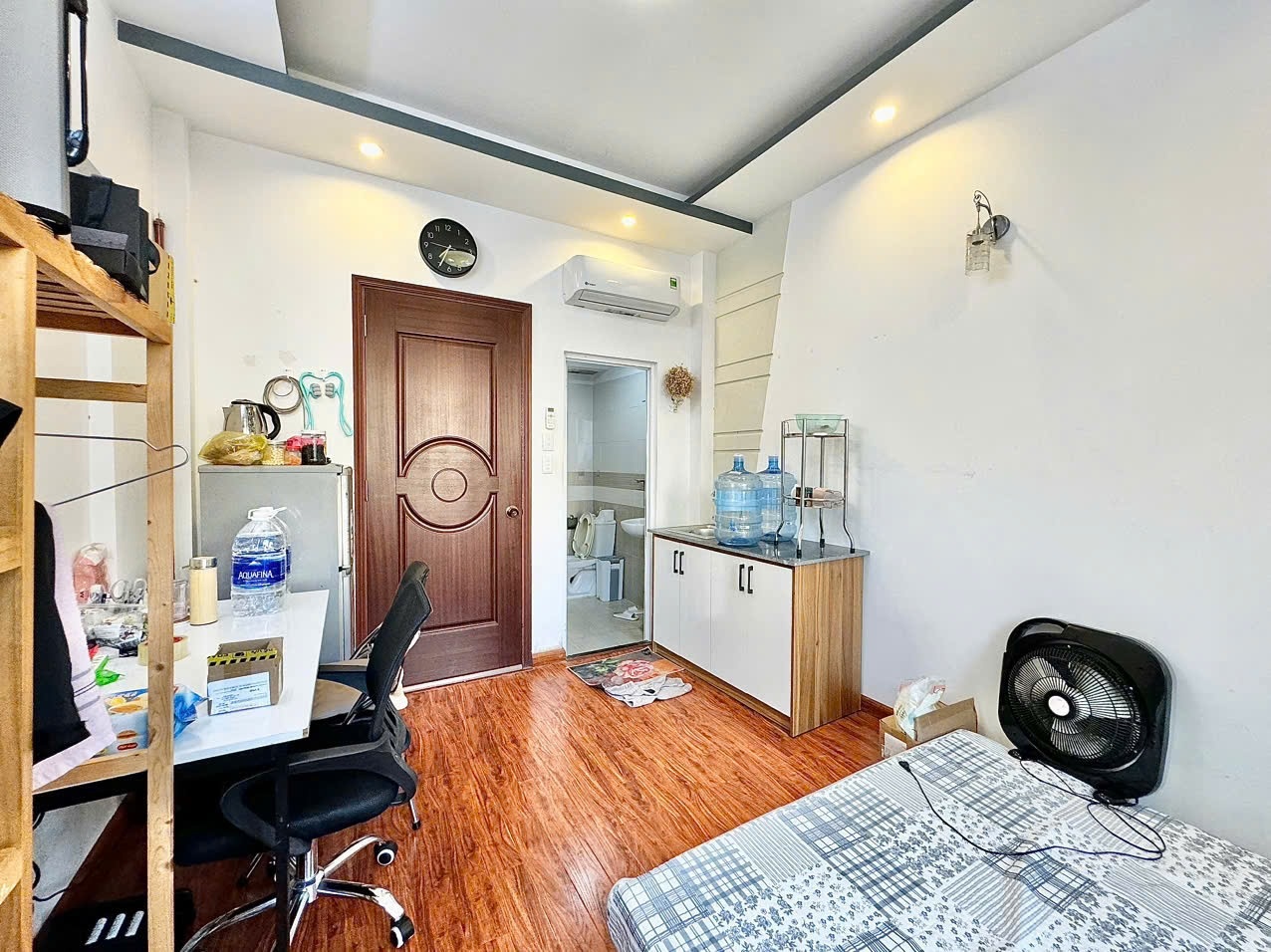 Phòng trọ Studio 25m2 tại Lacasa House Nguyễn Kiệm - Phú Nhuận - Phòng khách